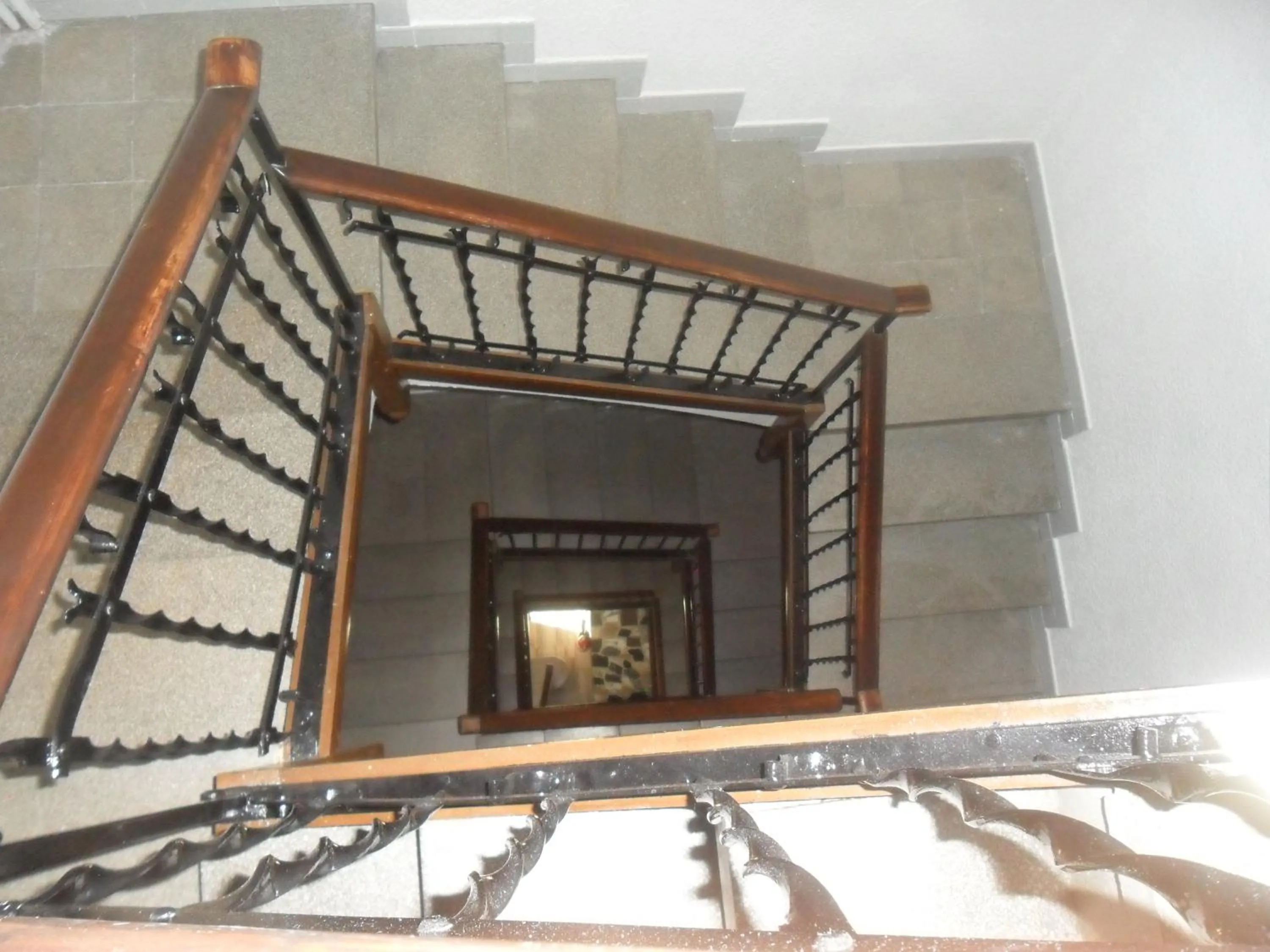 Facade/entrance in Hostal Porta De Núria