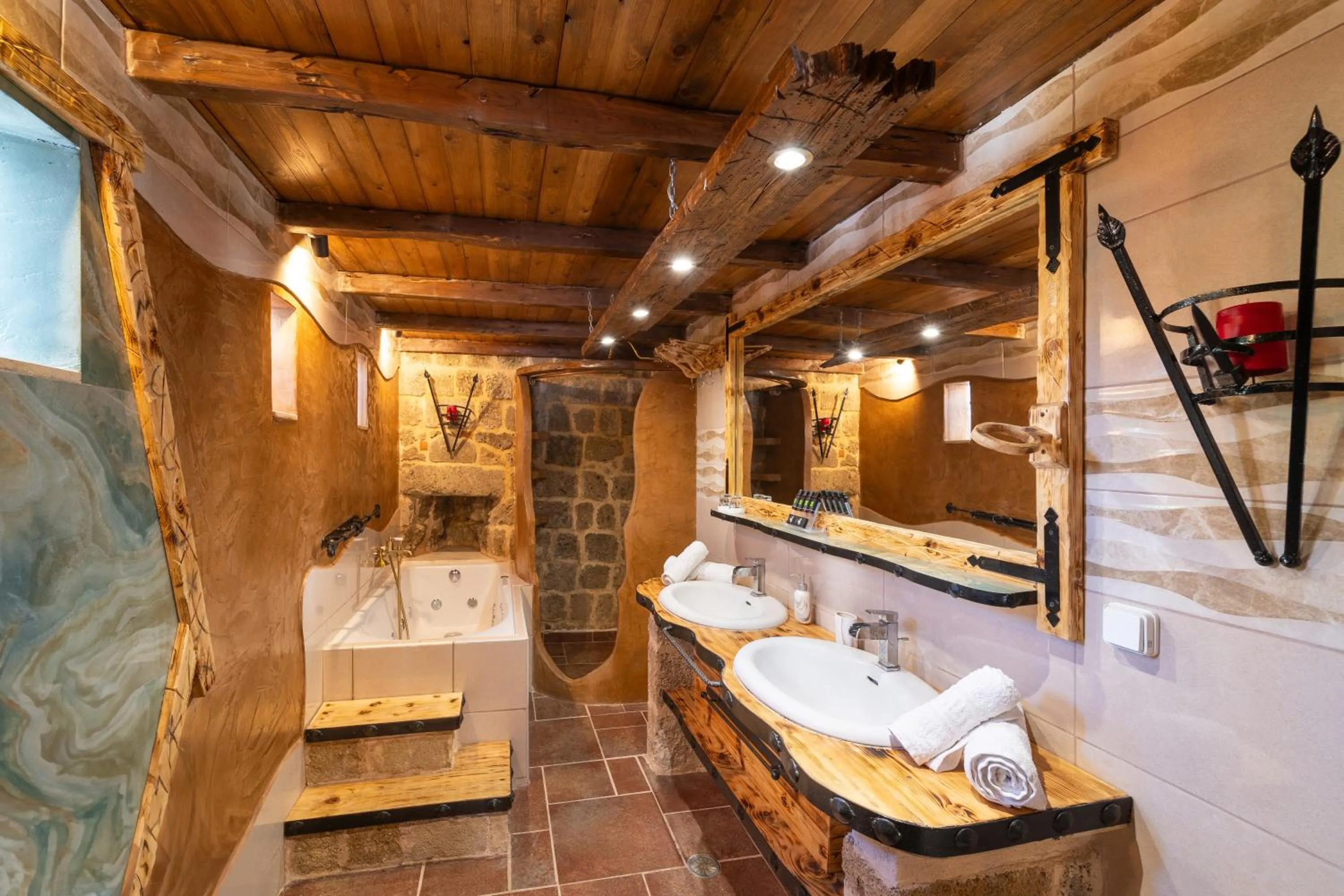 Shower in Cava d'Oro