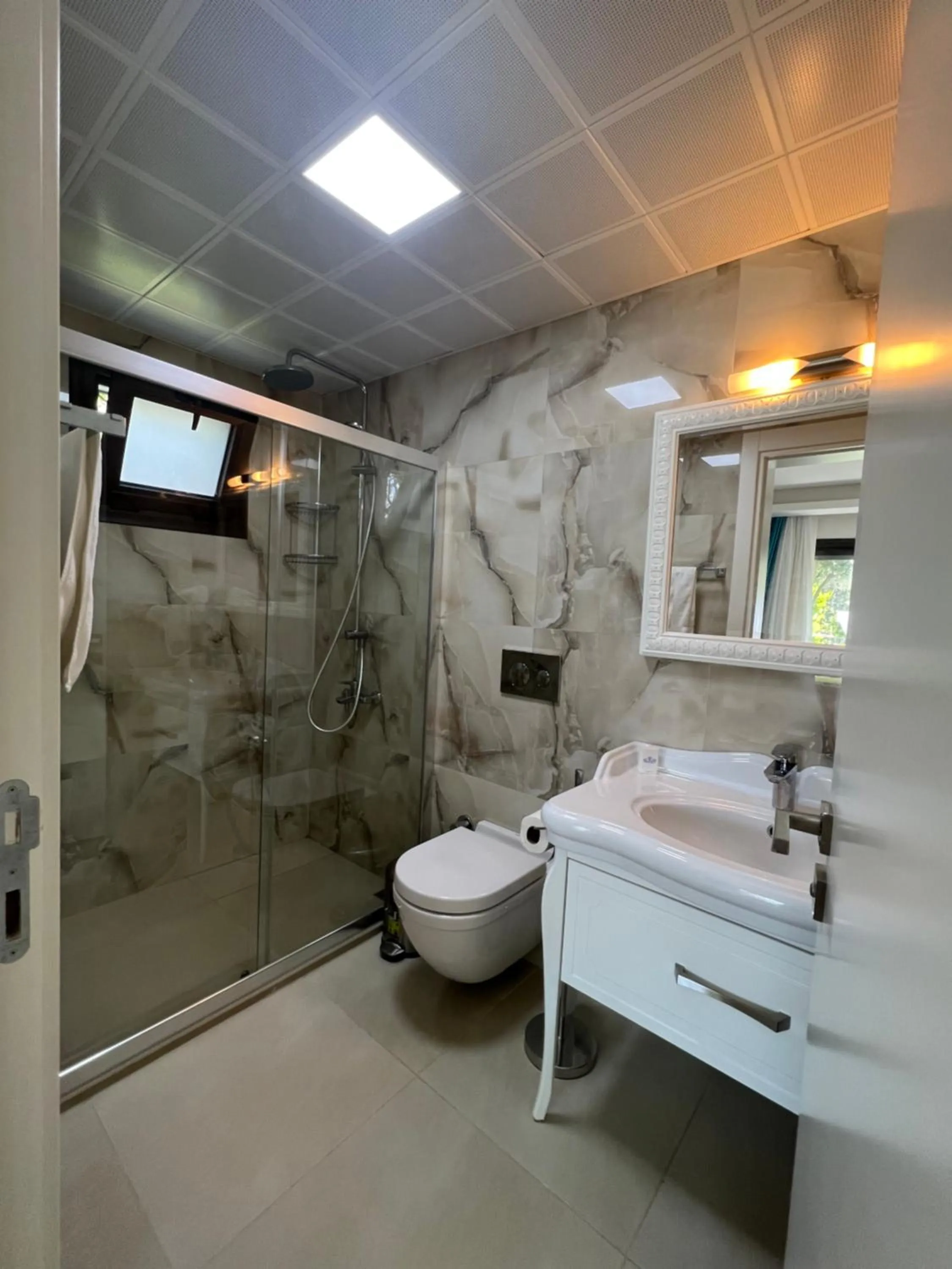 Bathroom in Dalyan Risus Suite