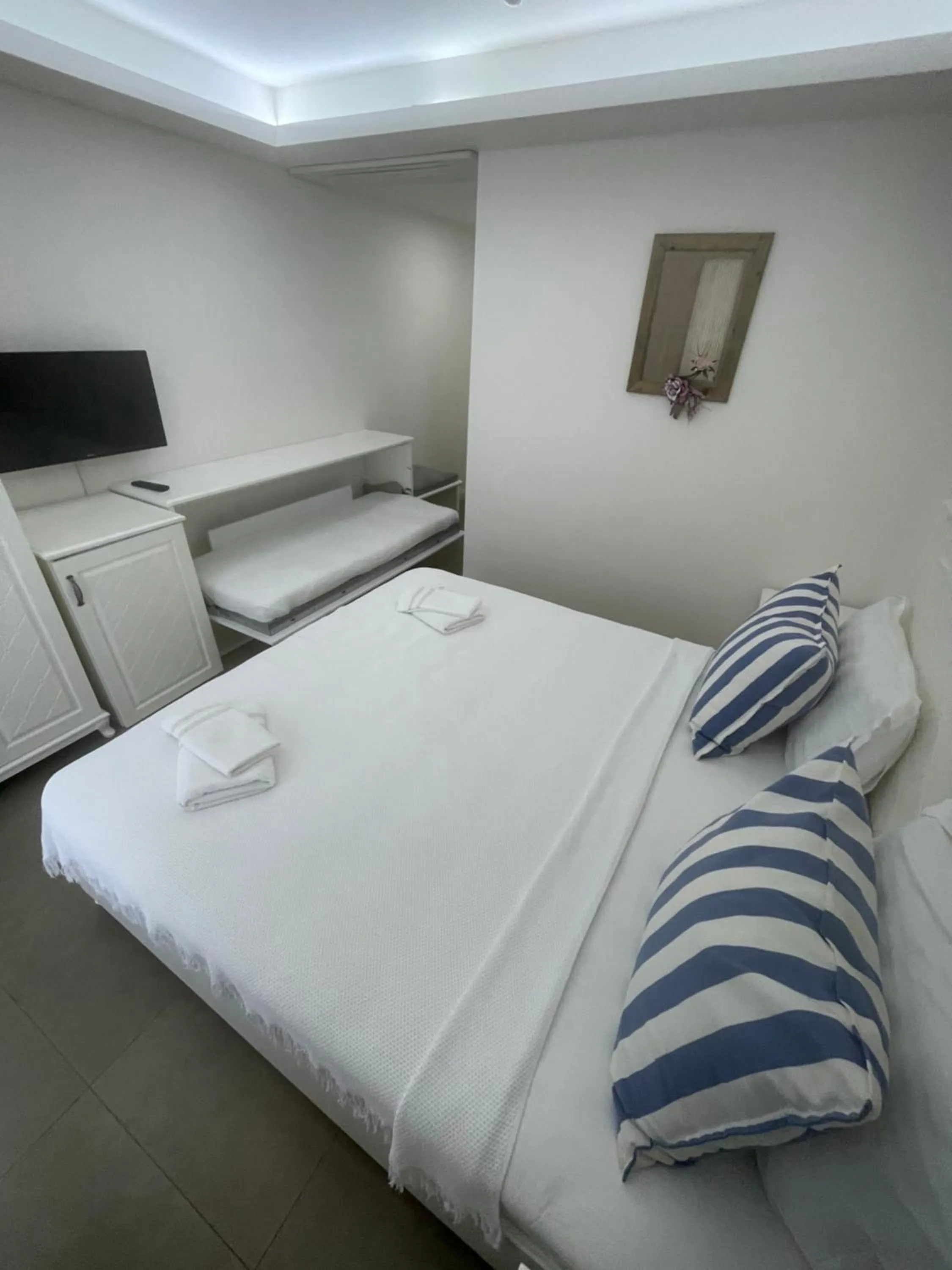 Bedroom, Bed in Dalyan Risus Suite