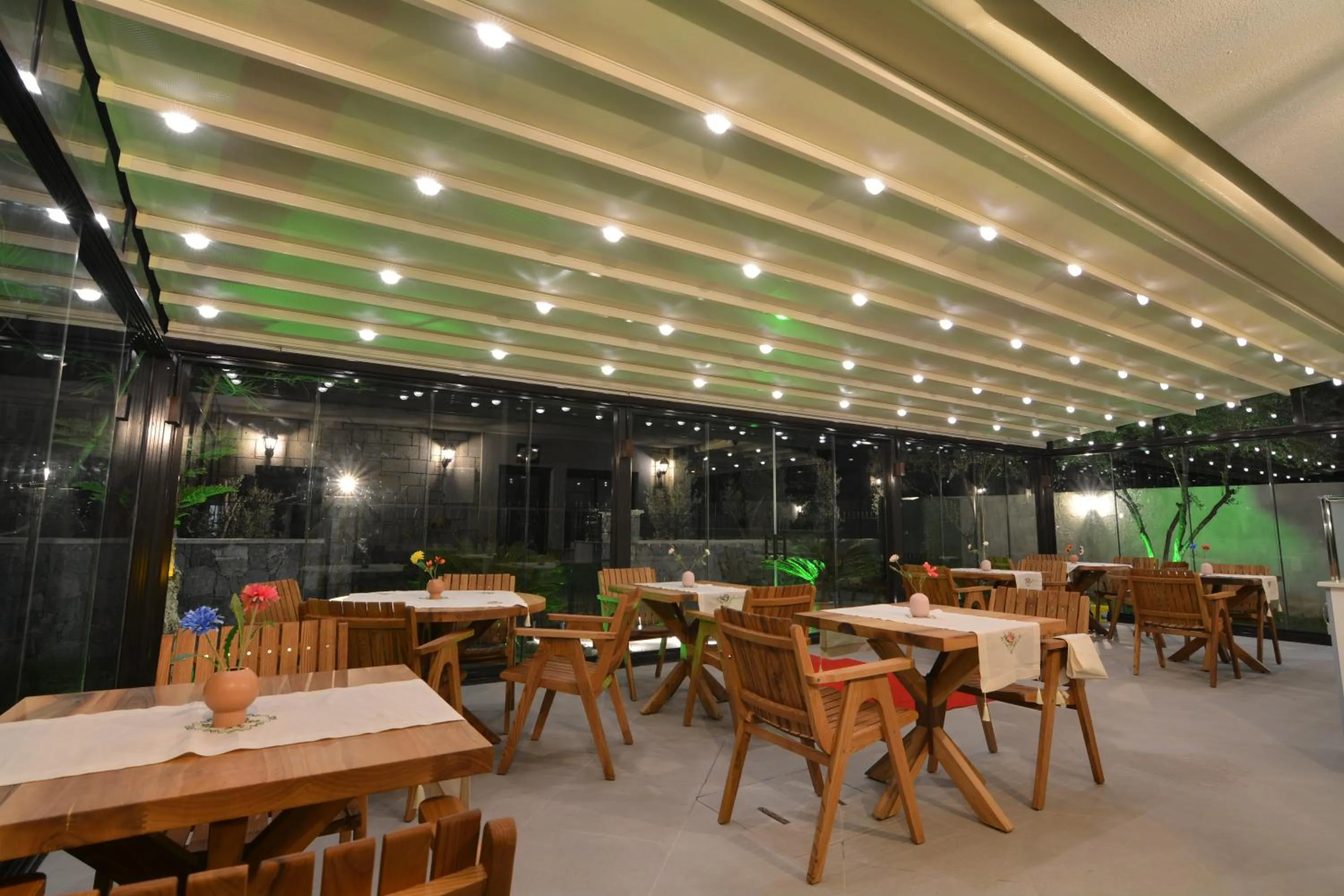 Restaurant/places to eat in Dalyan Risus Suite