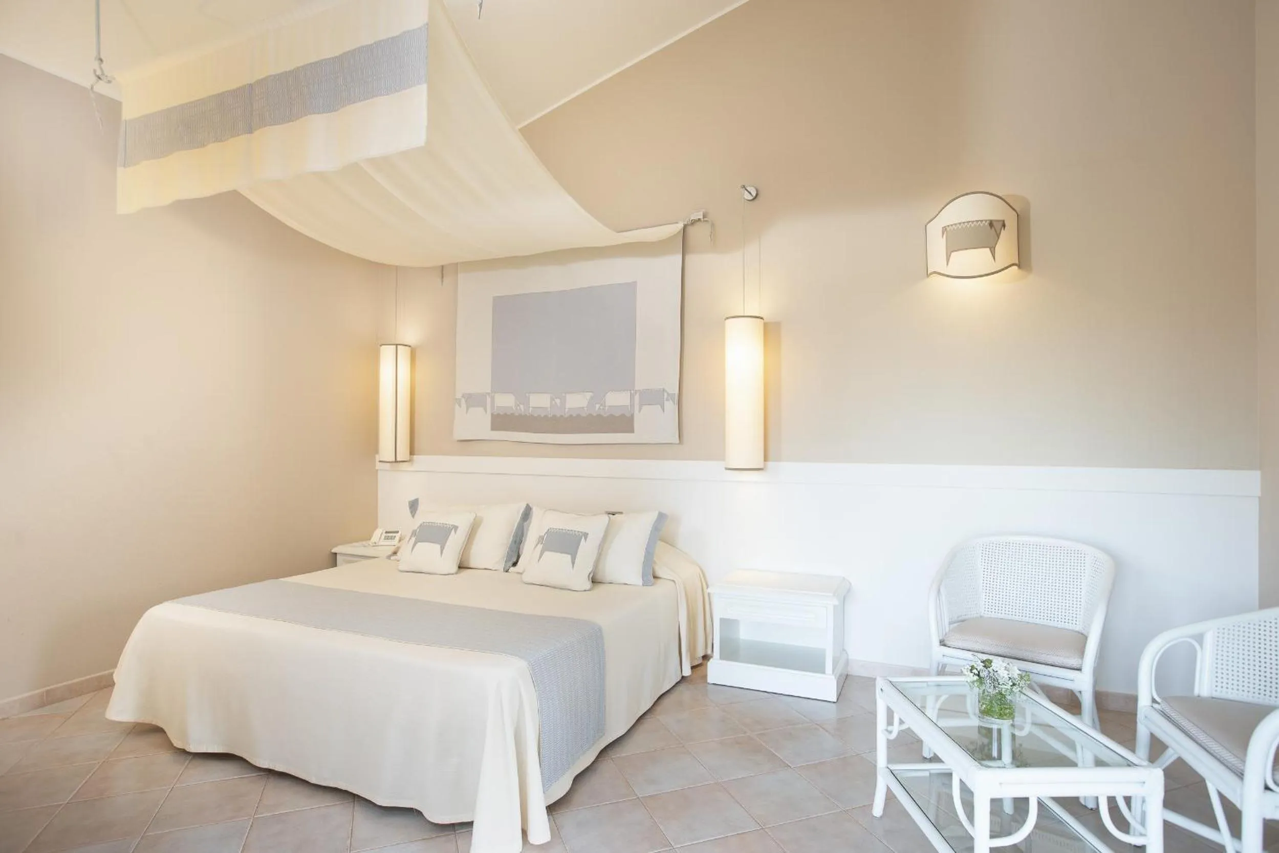 Bed in Hotel Baia di Nora