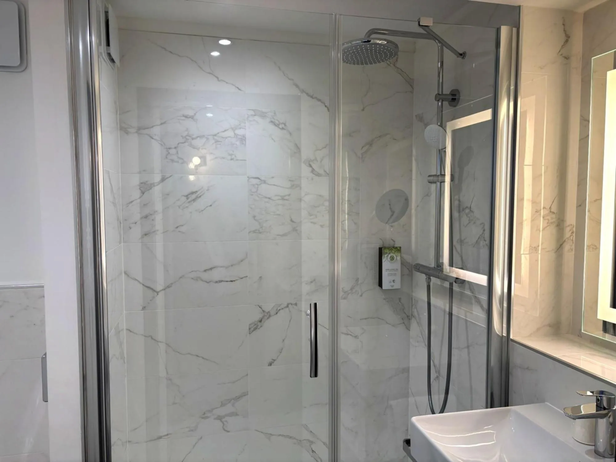 Campanile Reims Centre - Cathedrale