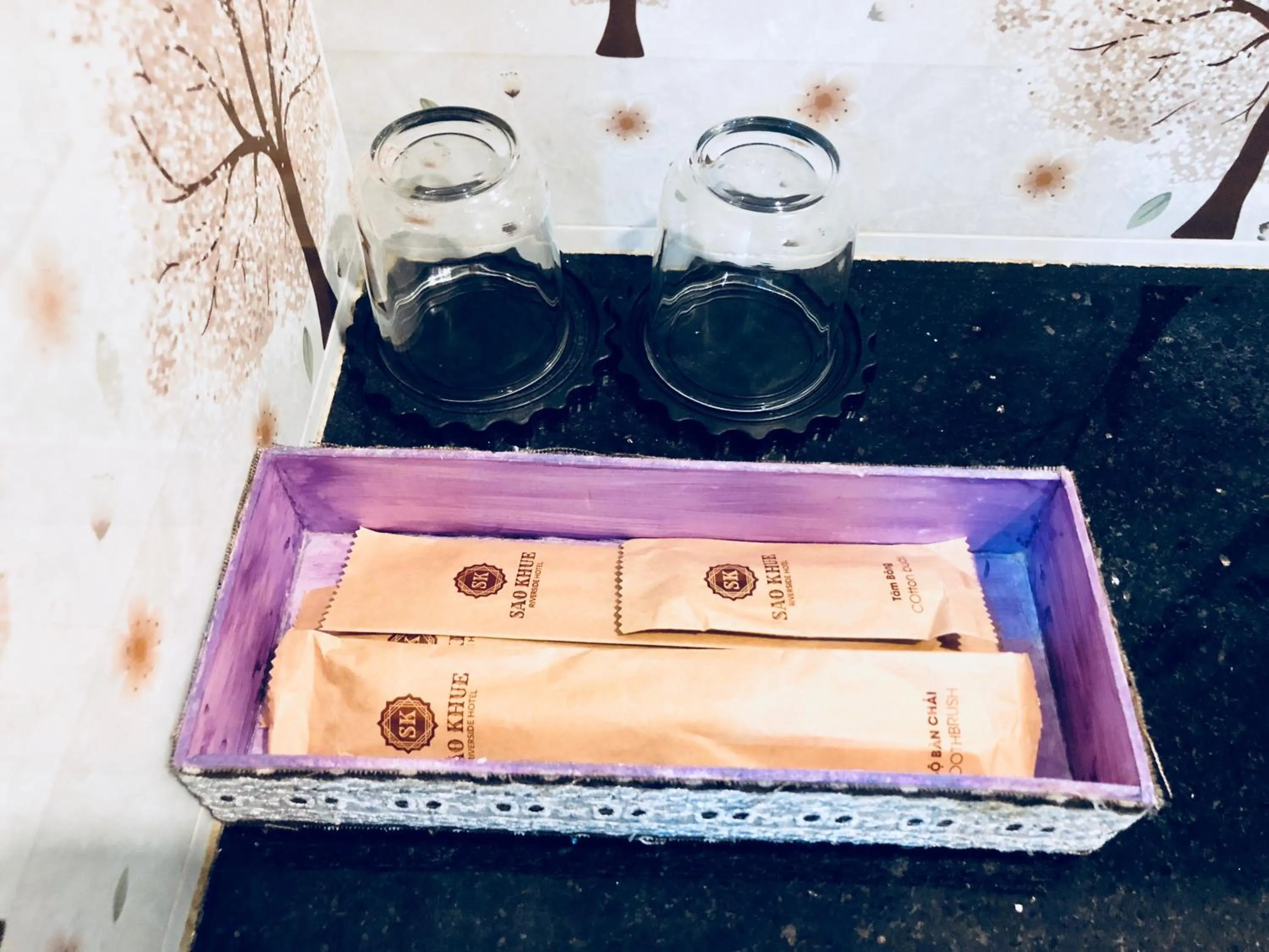 Sao Khue Riverside Hotel & Coffee