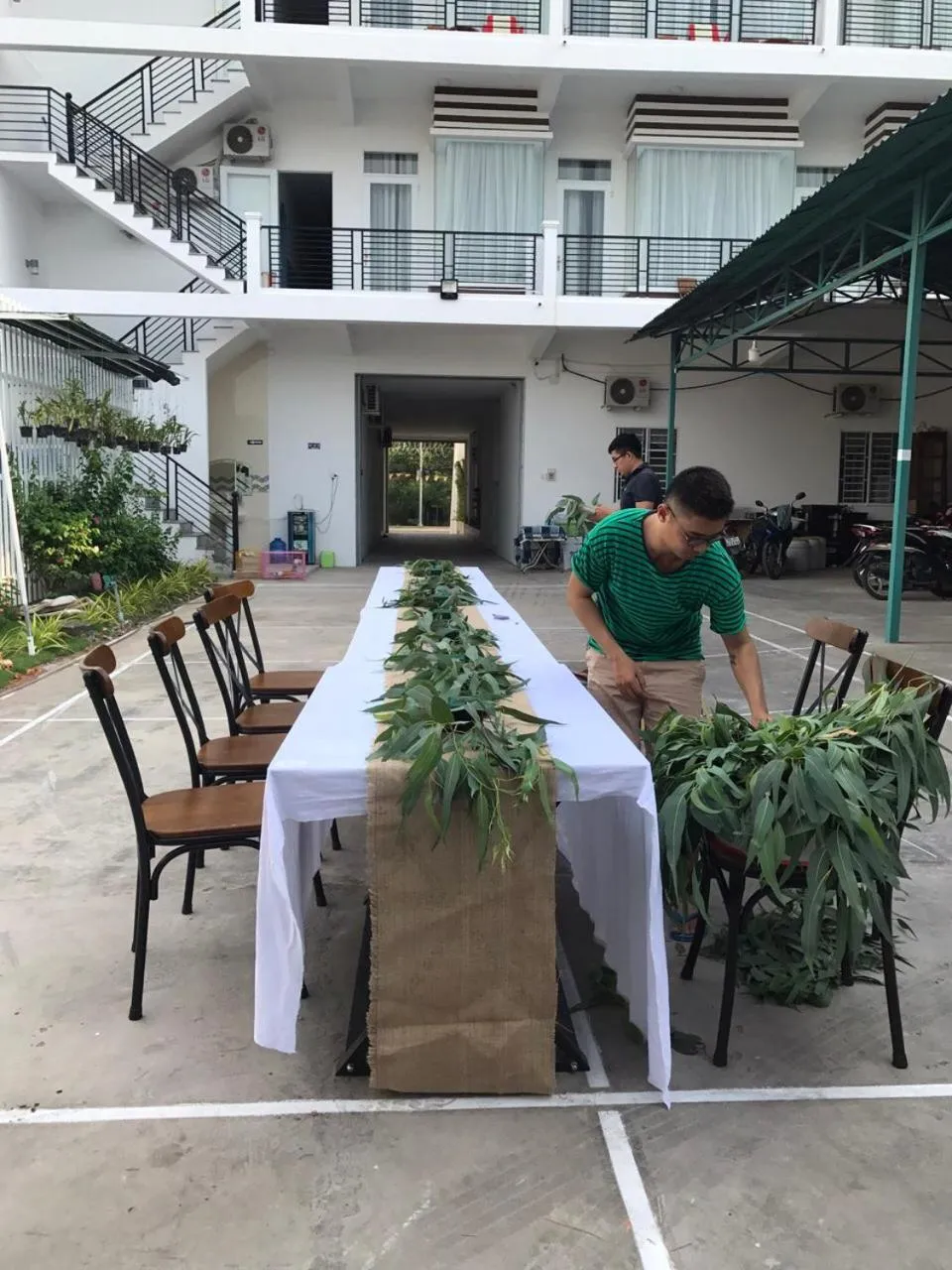 Sao Khue Riverside Hotel & Coffee