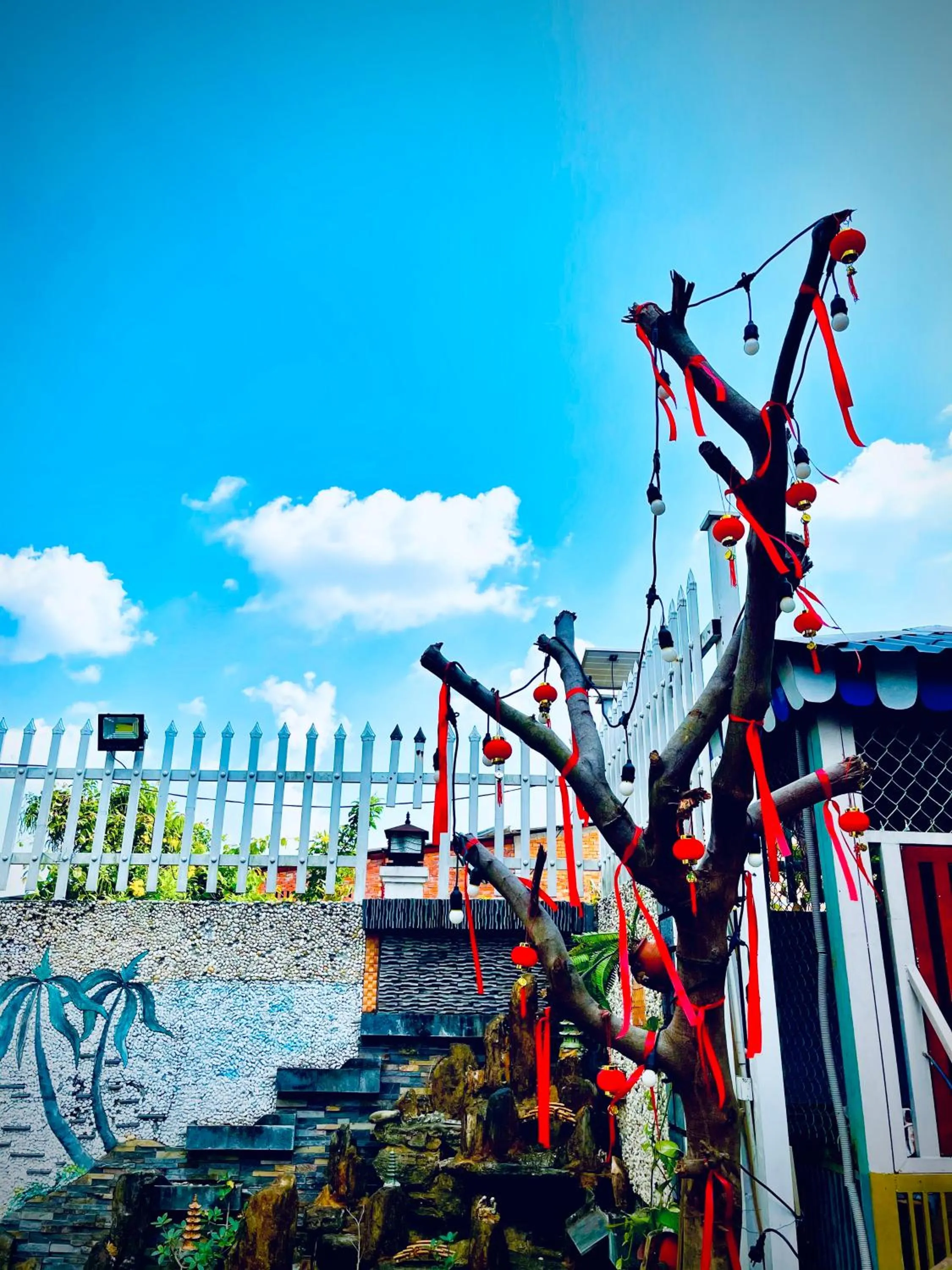 Sao Khue Riverside Hotel & Coffee