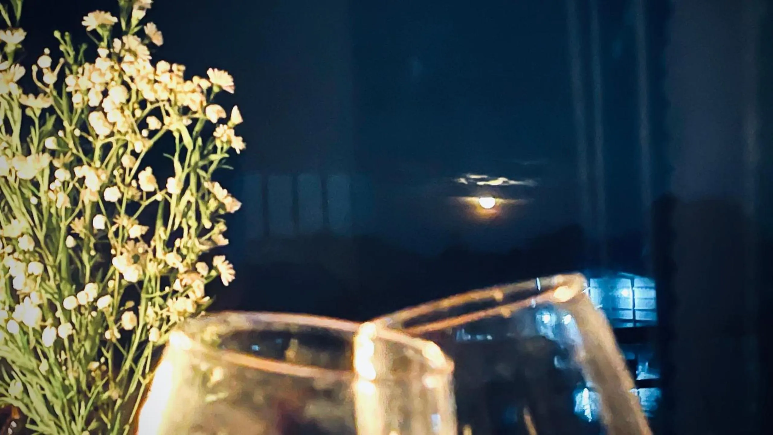 Sao Khue Riverside Hotel & Coffee