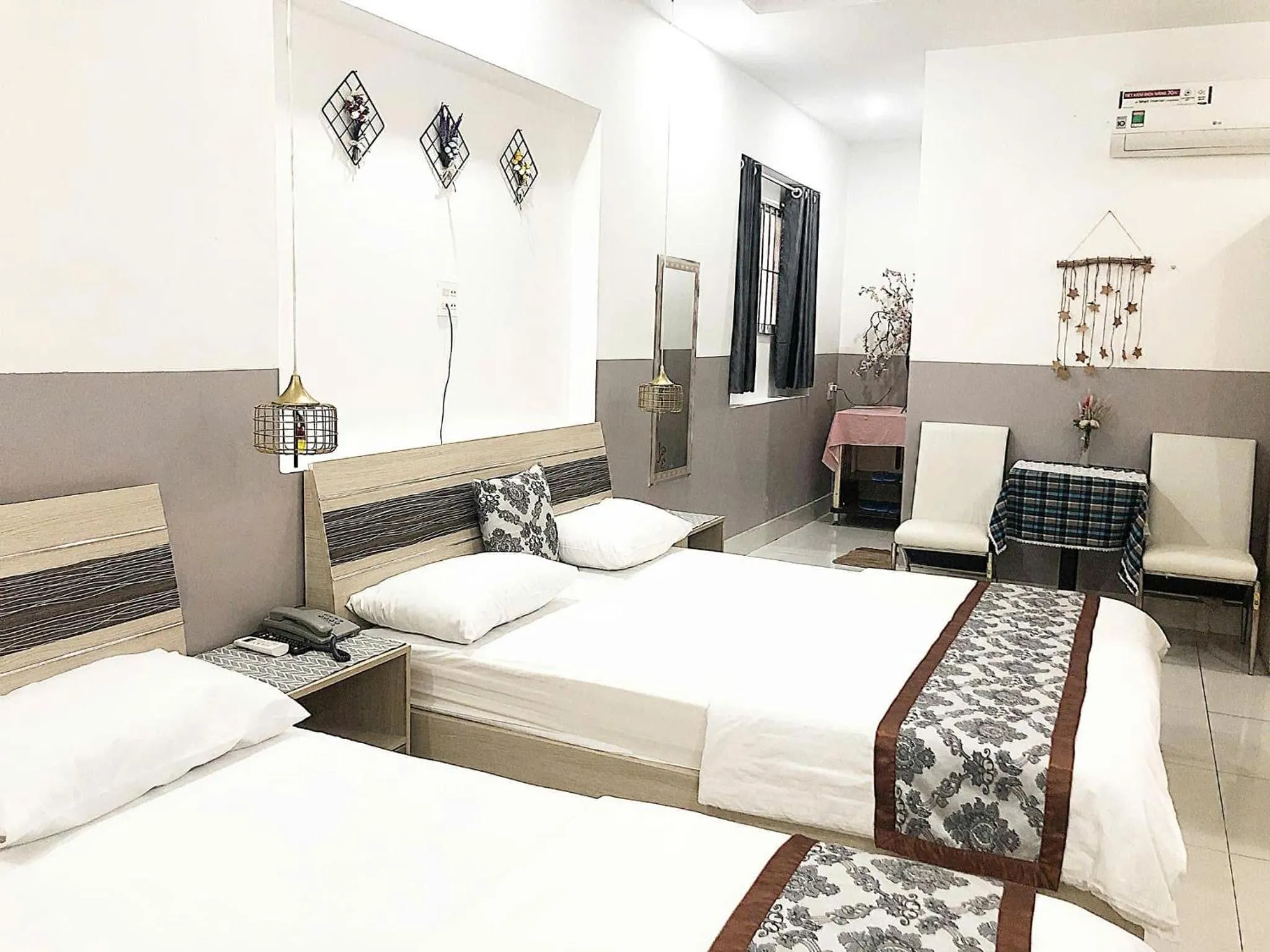 Sao Khue Riverside Hotel & Coffee