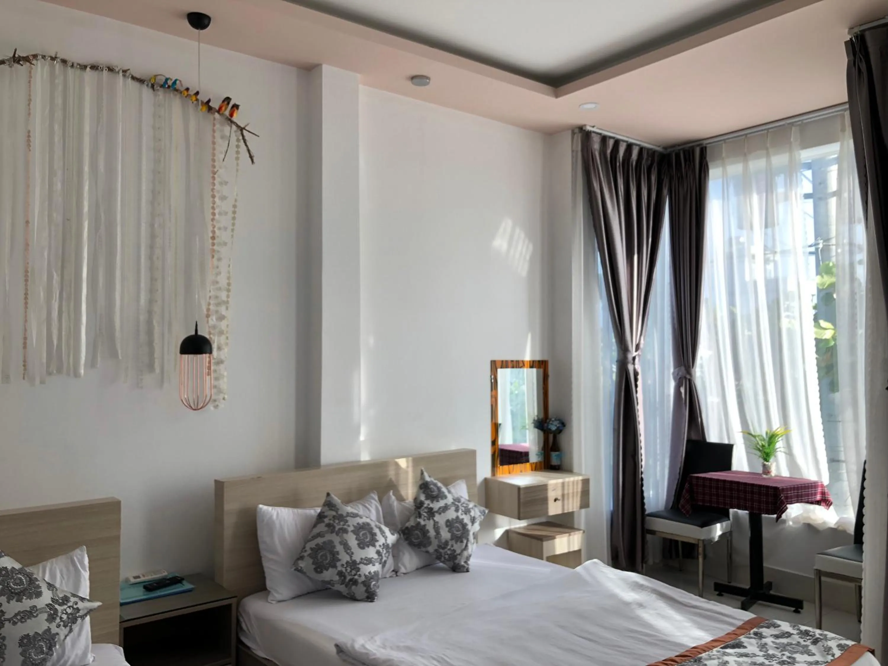 Sao Khue Riverside Hotel & Coffee