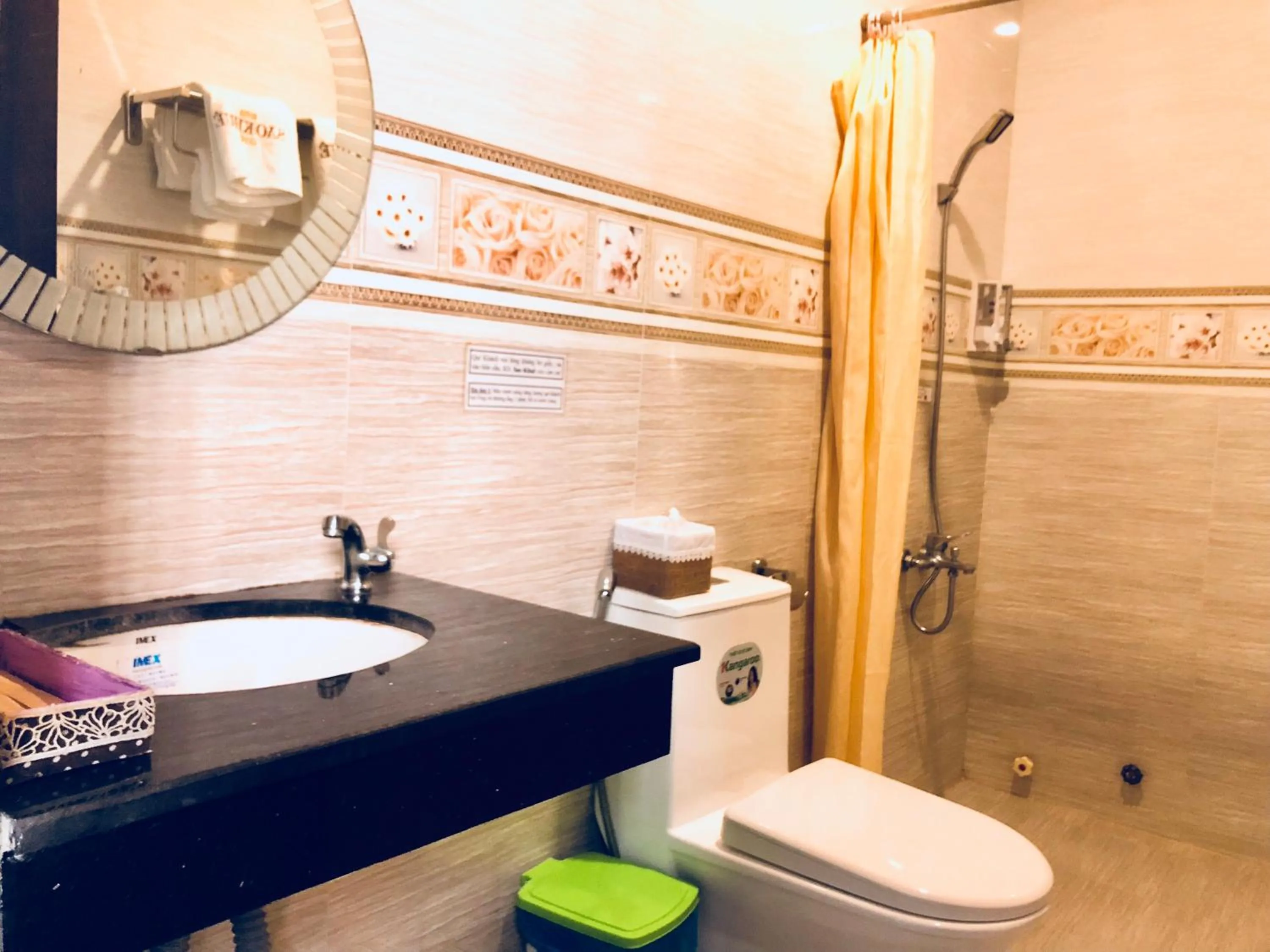 Sao Khue Riverside Hotel & Coffee