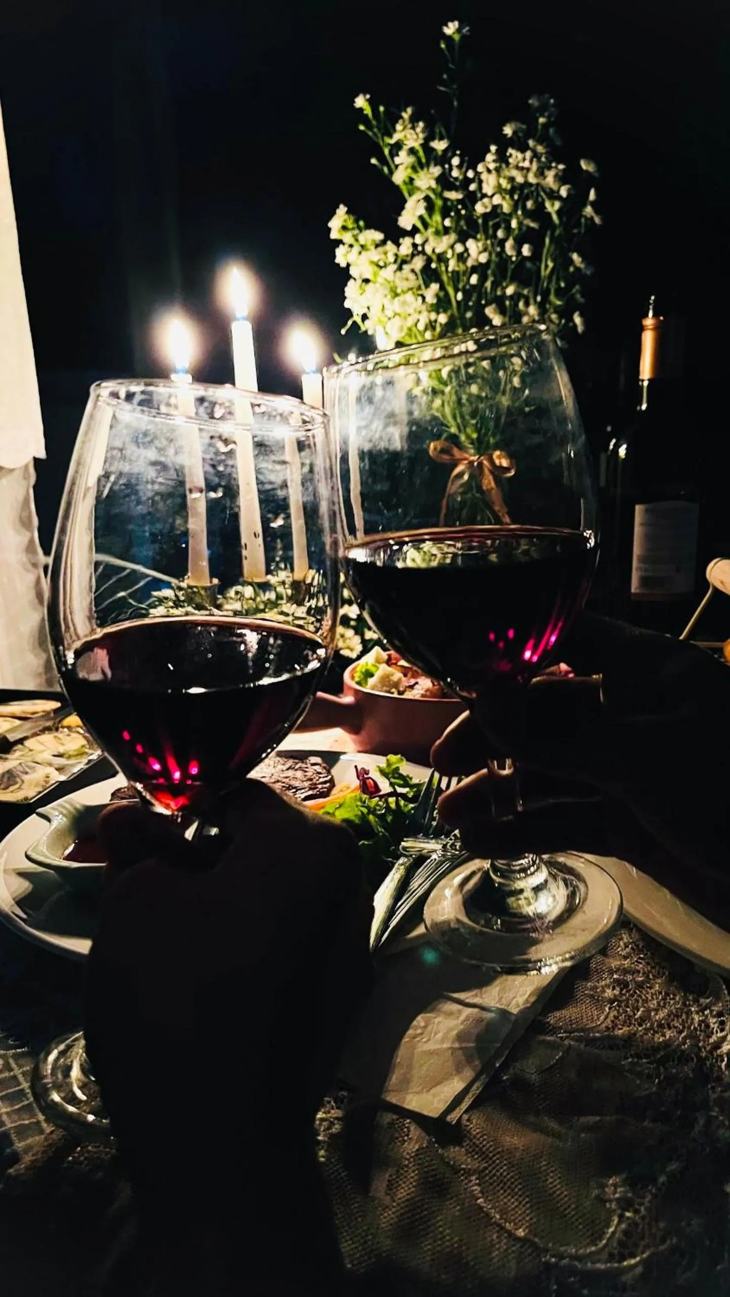 Sao Khue Riverside Hotel & Coffee