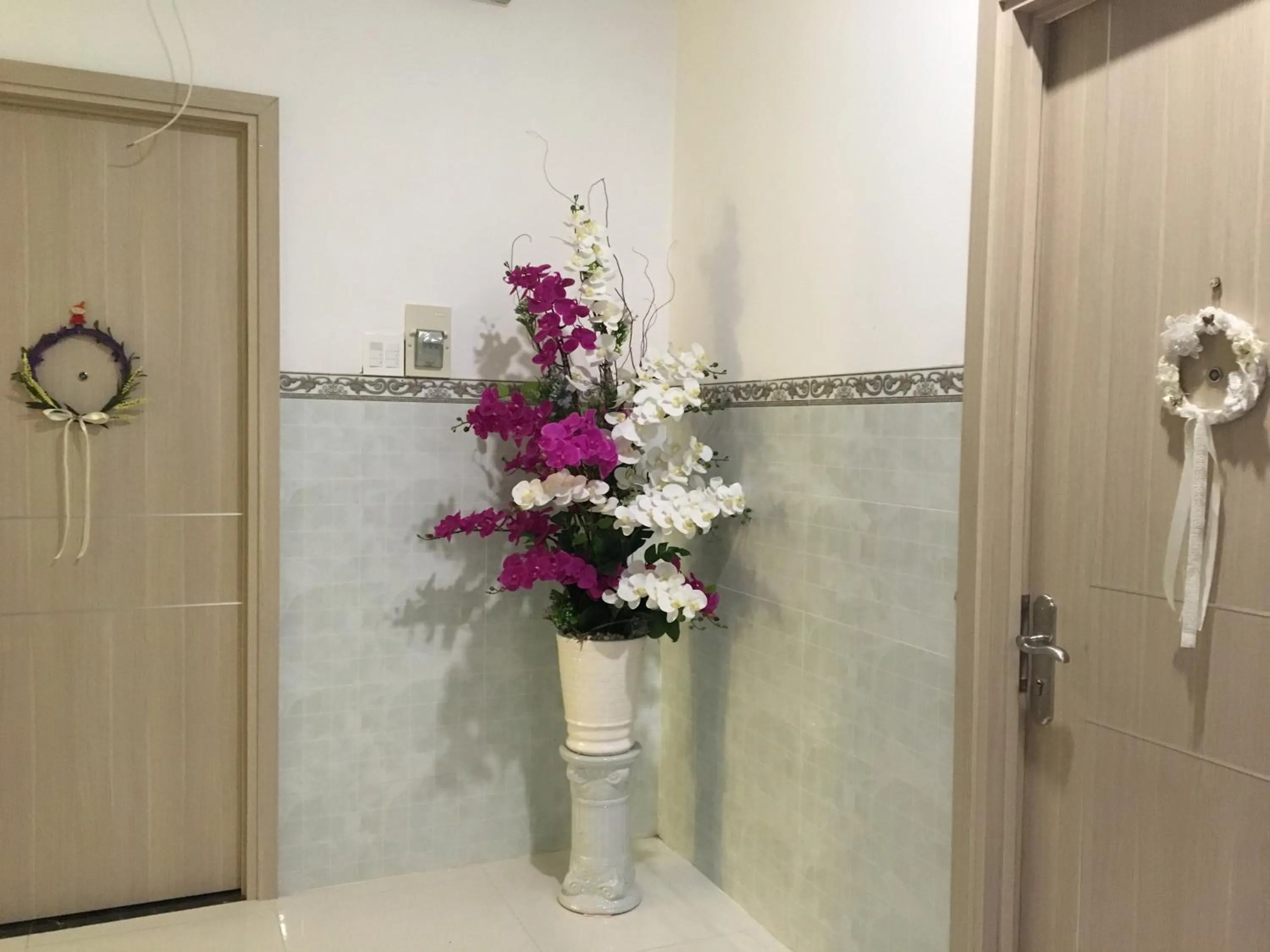 Property building in Sao Khue Riverside Hotel & Coffee