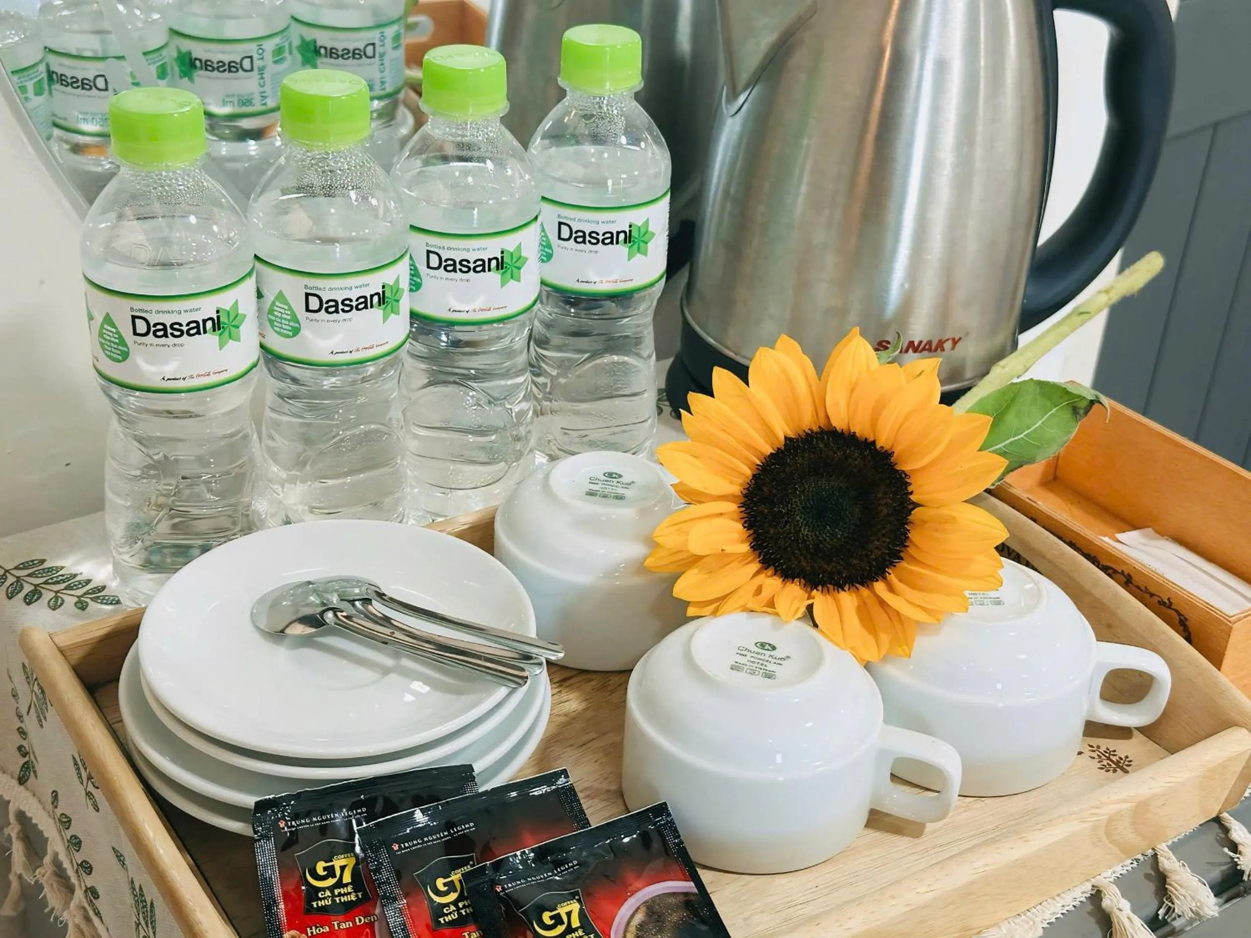 Sao Khue Riverside Hotel & Coffee