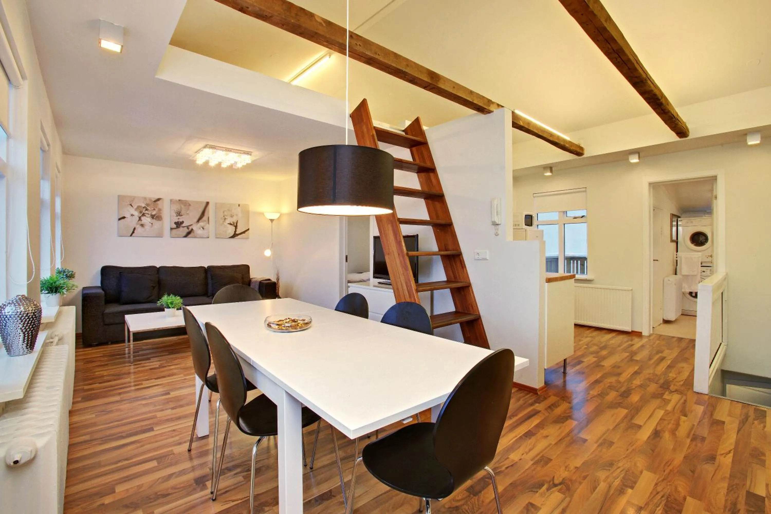 Living room in Alfred's Apartments