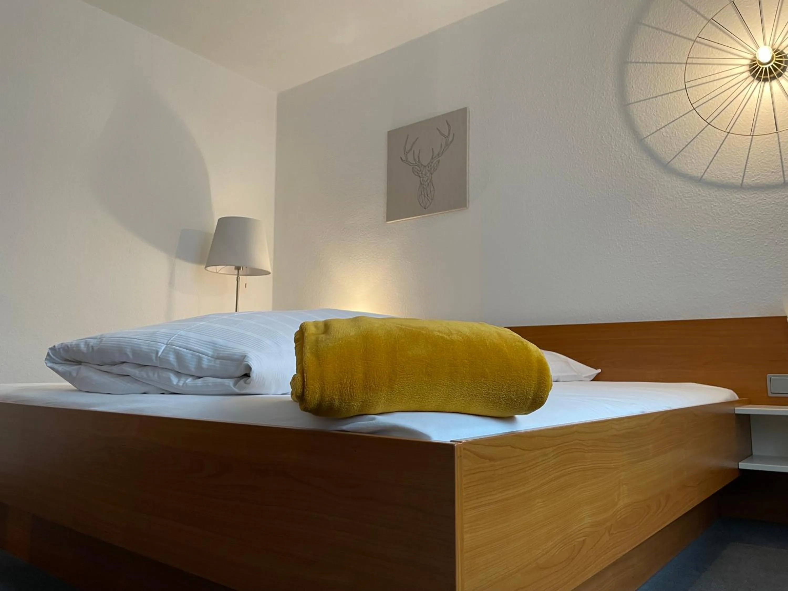 Property building, Bed in Hotel Jägerhof