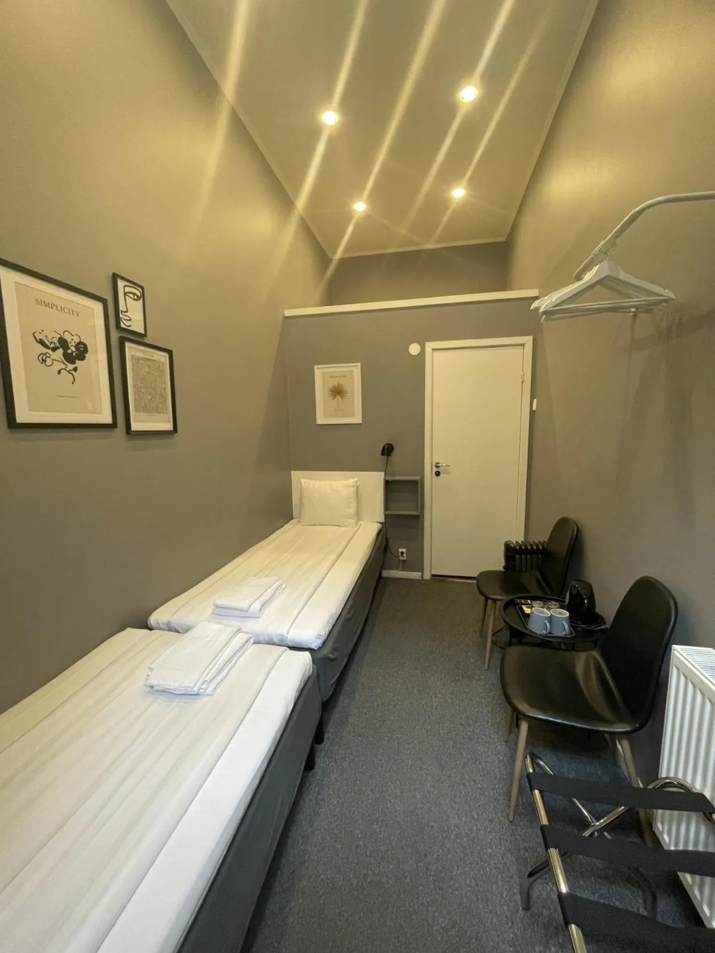 Photo of the whole room, Bed in Unique Hotel