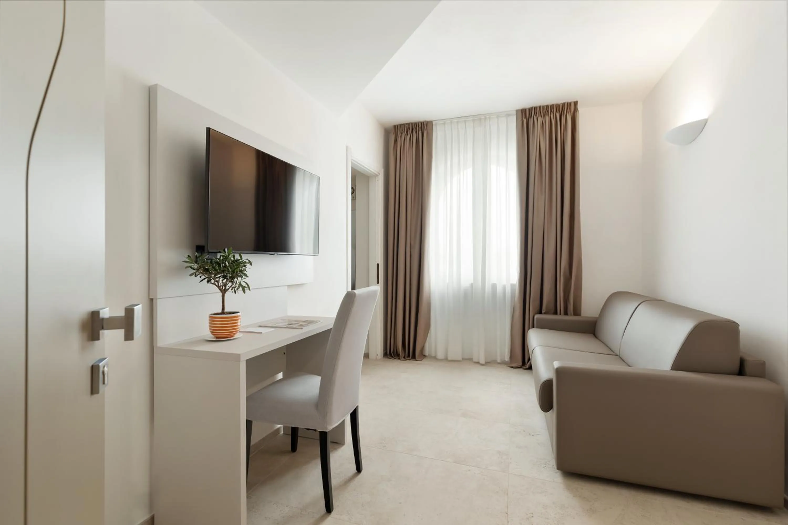 Bedroom in Hotel Villa Domizia