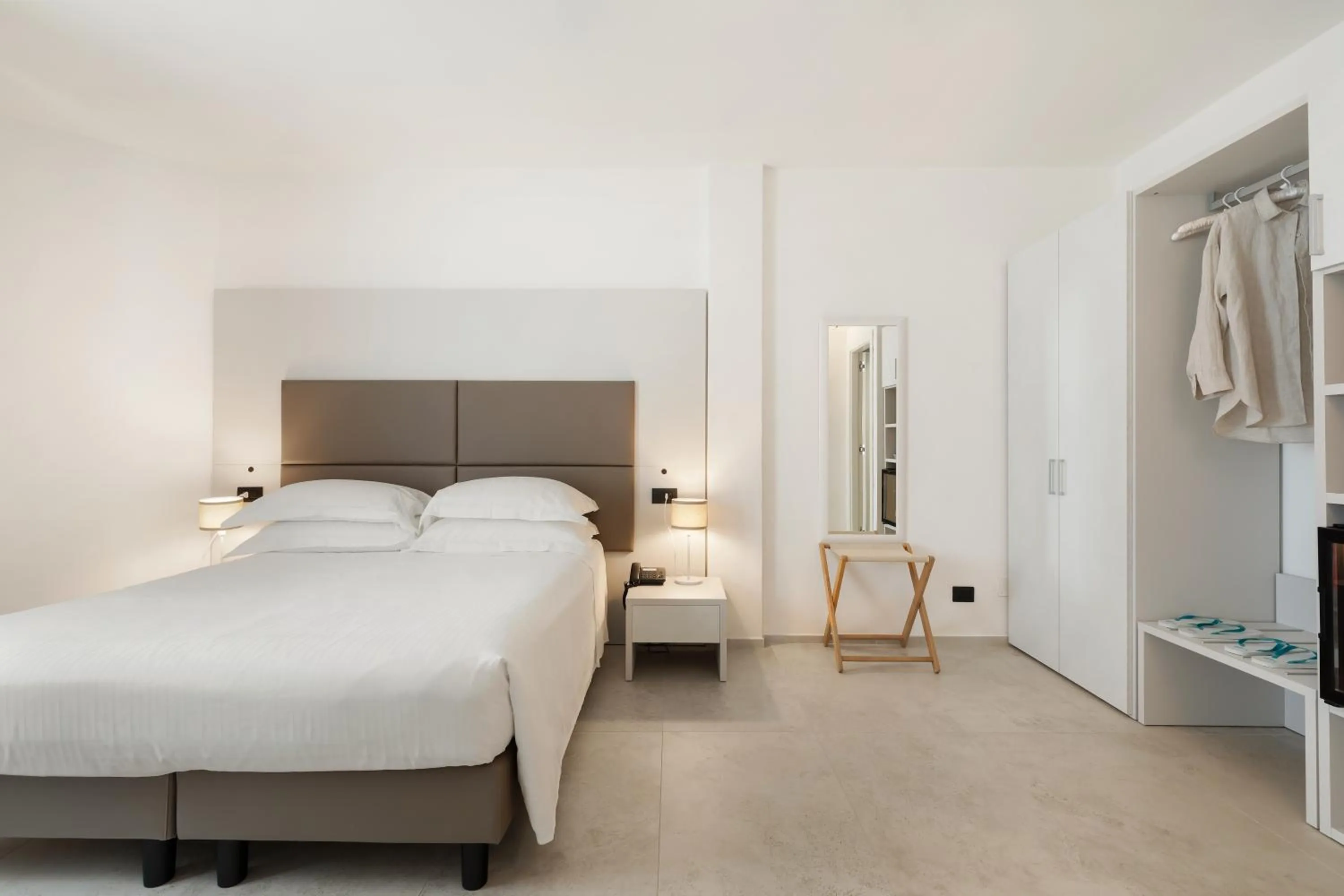 Bedroom in Hotel Villa Domizia