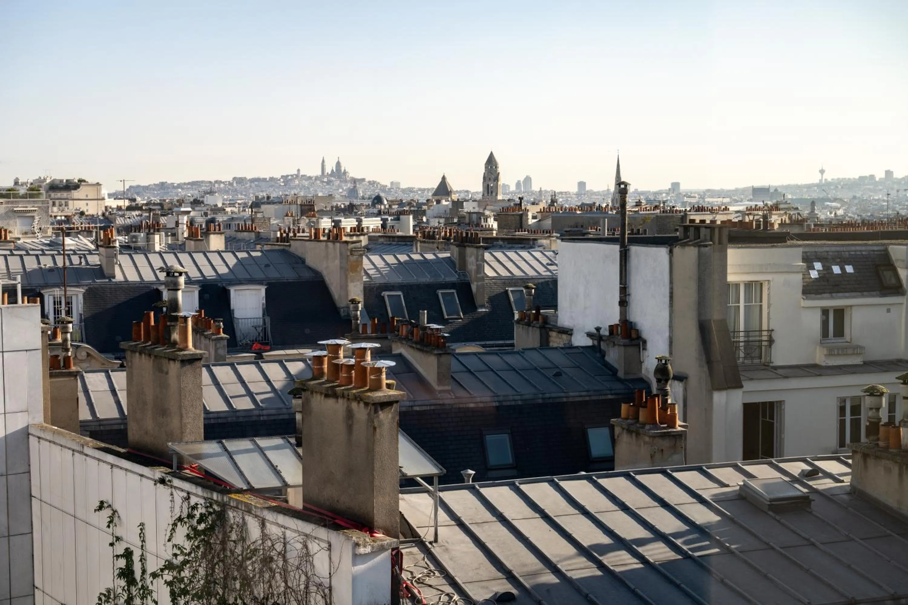 Property building in La Clef Tour Eiffel Paris by The Crest Collection