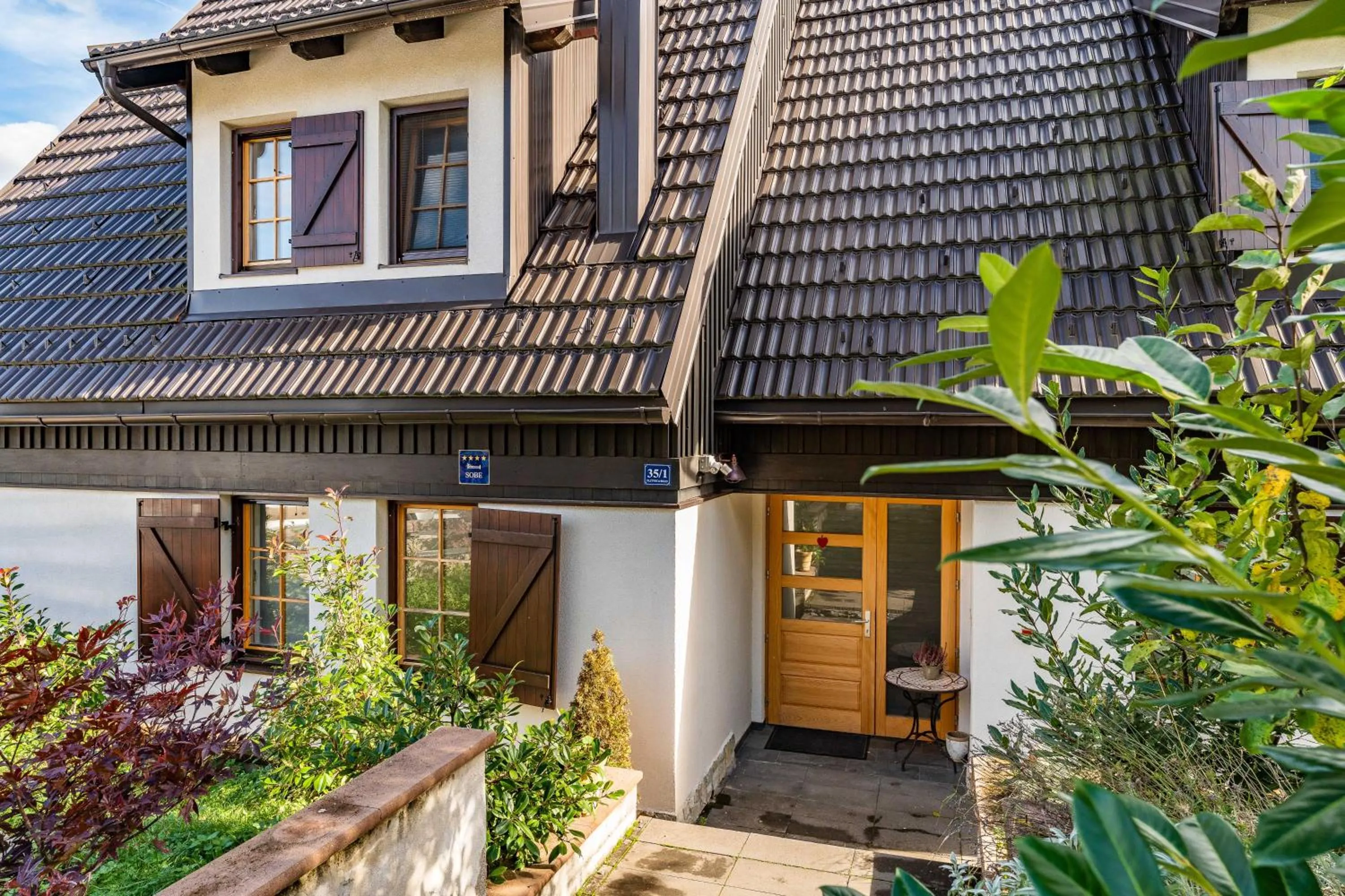 Property building in B&B Villa Sumrak Plitvica Rooms