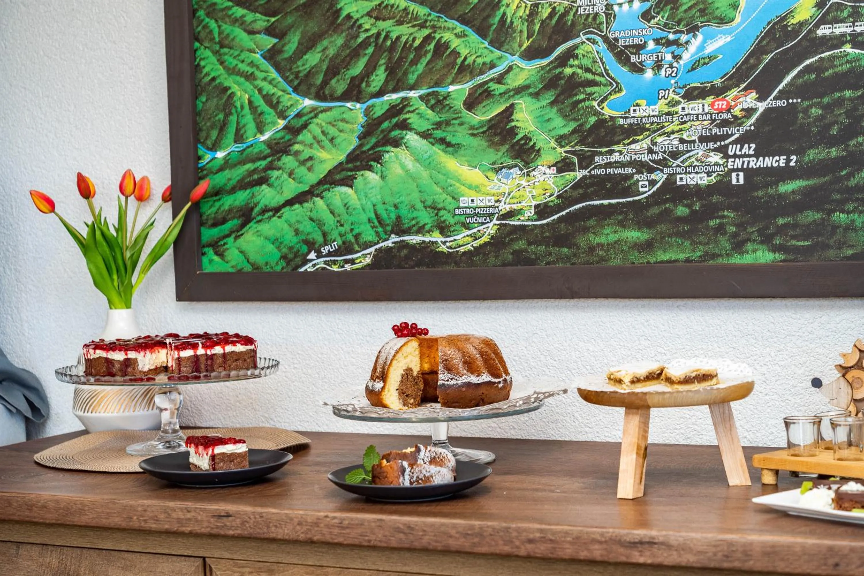 Breakfast in B&B Villa Sumrak Plitvica Rooms