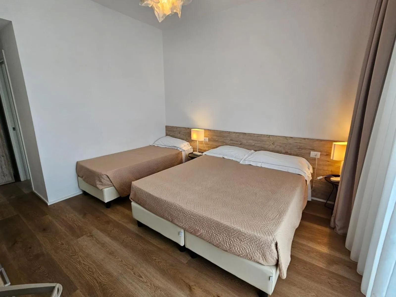 Bed in Hotel Onda Marina