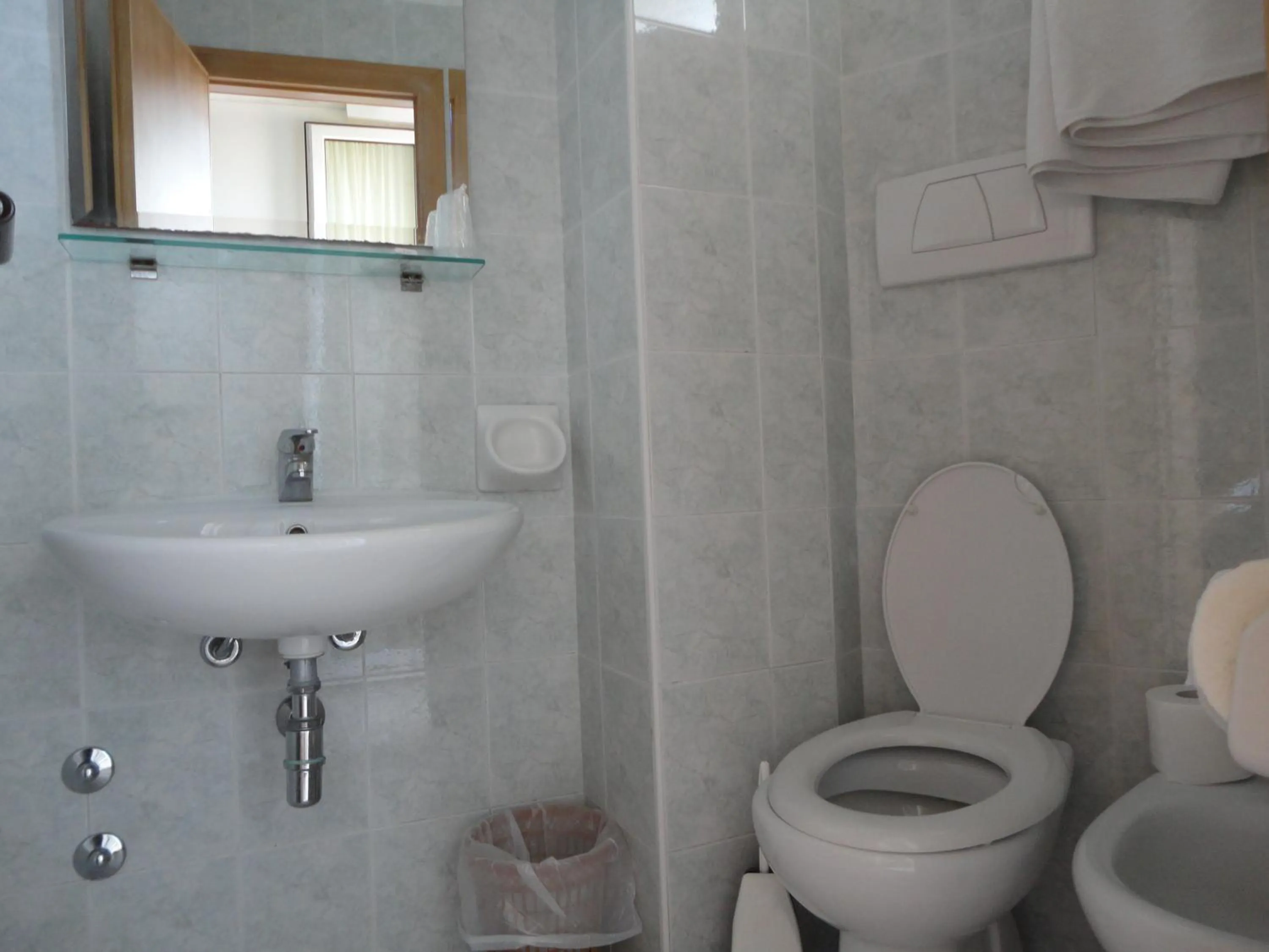 Bathroom in Hotel Euromar