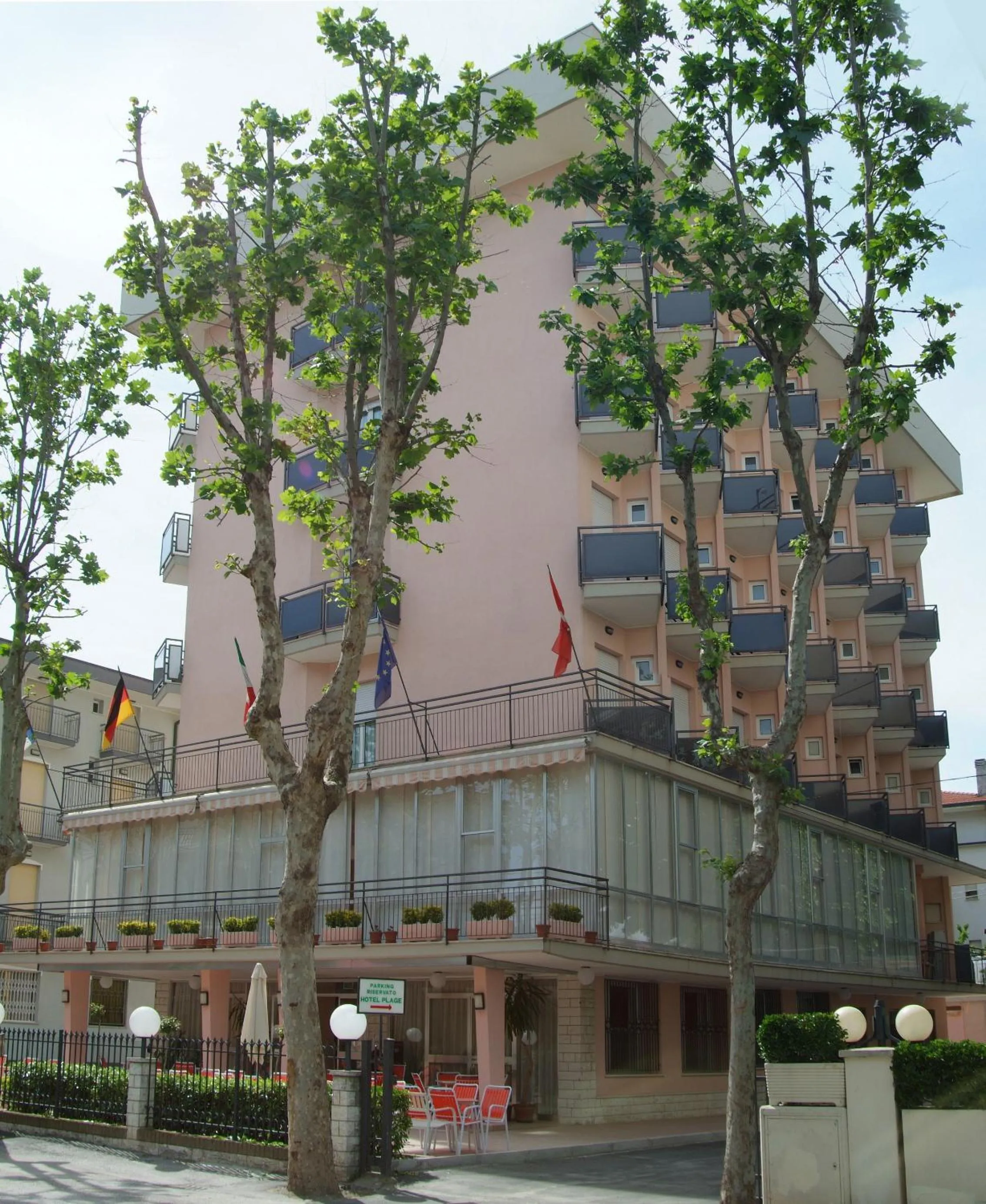 Property building in Hotel Euromar