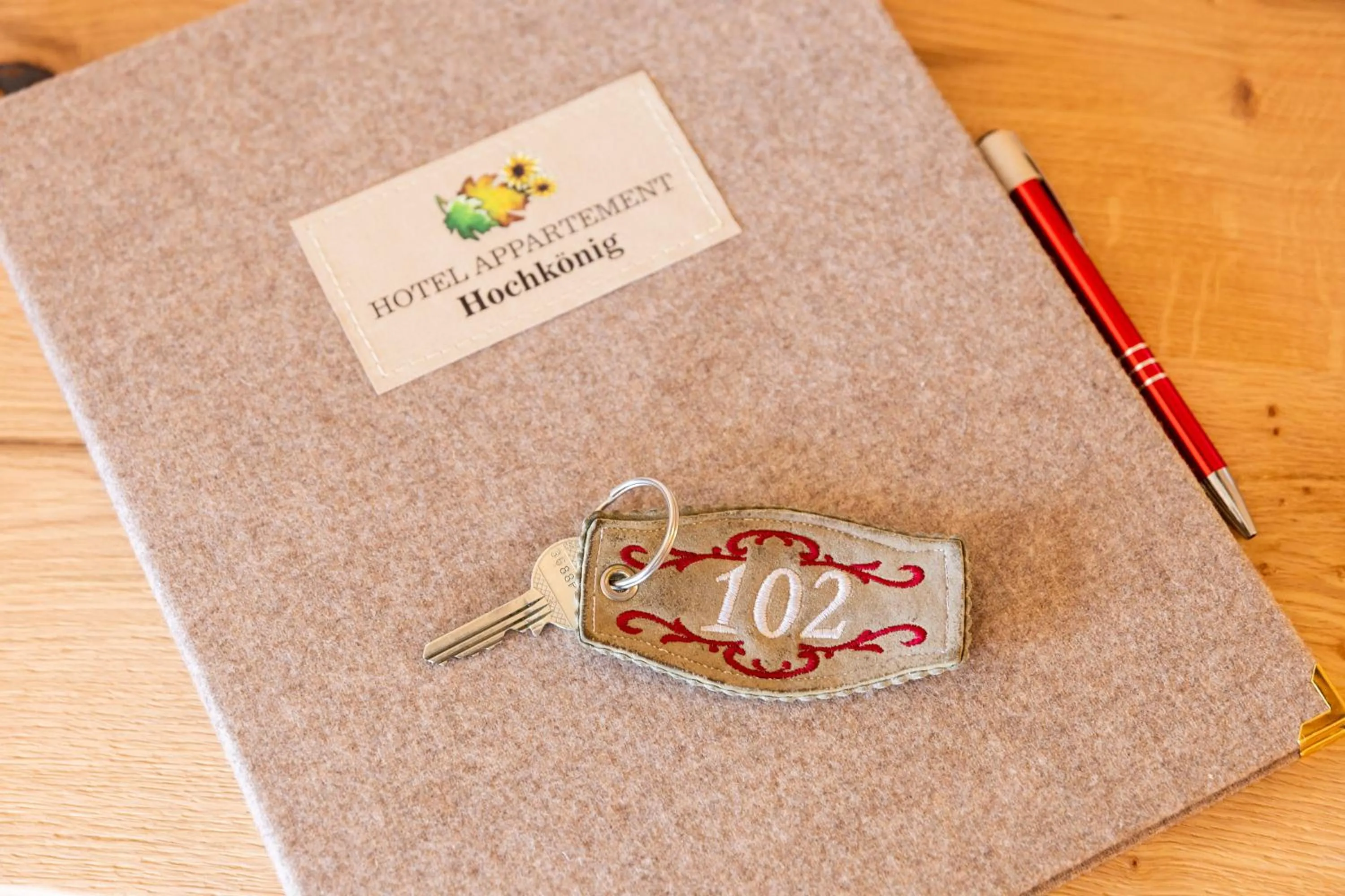 Staff in Aparthotel DAS Hochkönig