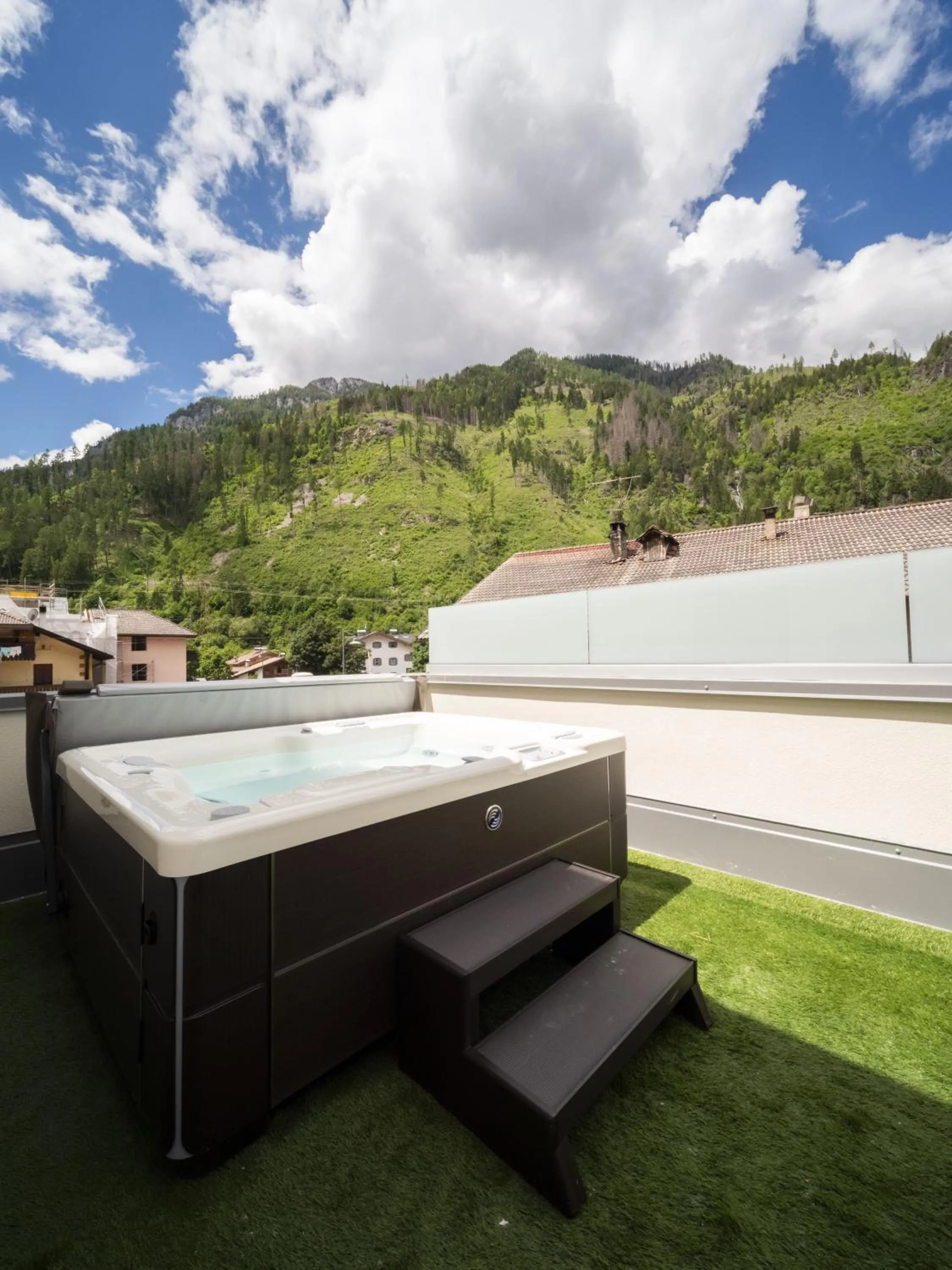 Hot Tub in Hotel La Montanara Predazzo