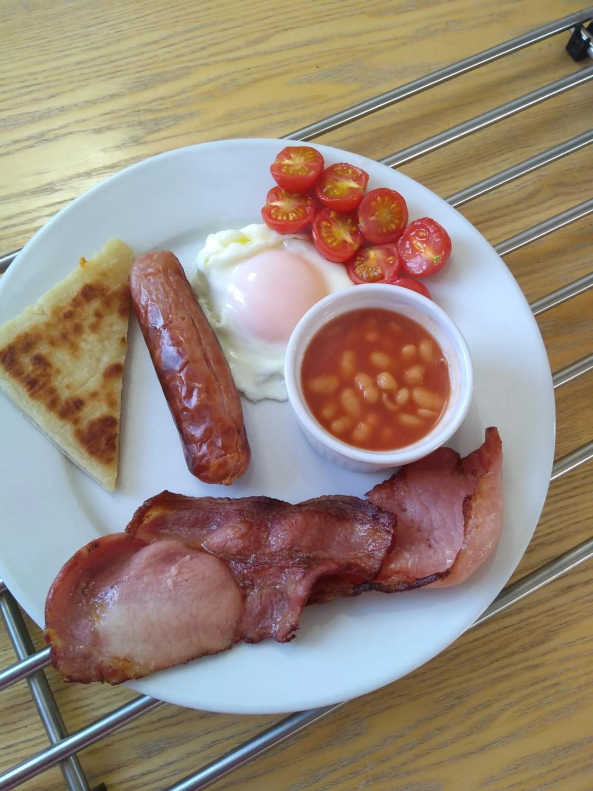 Food and drinks in Tollyrose Country House