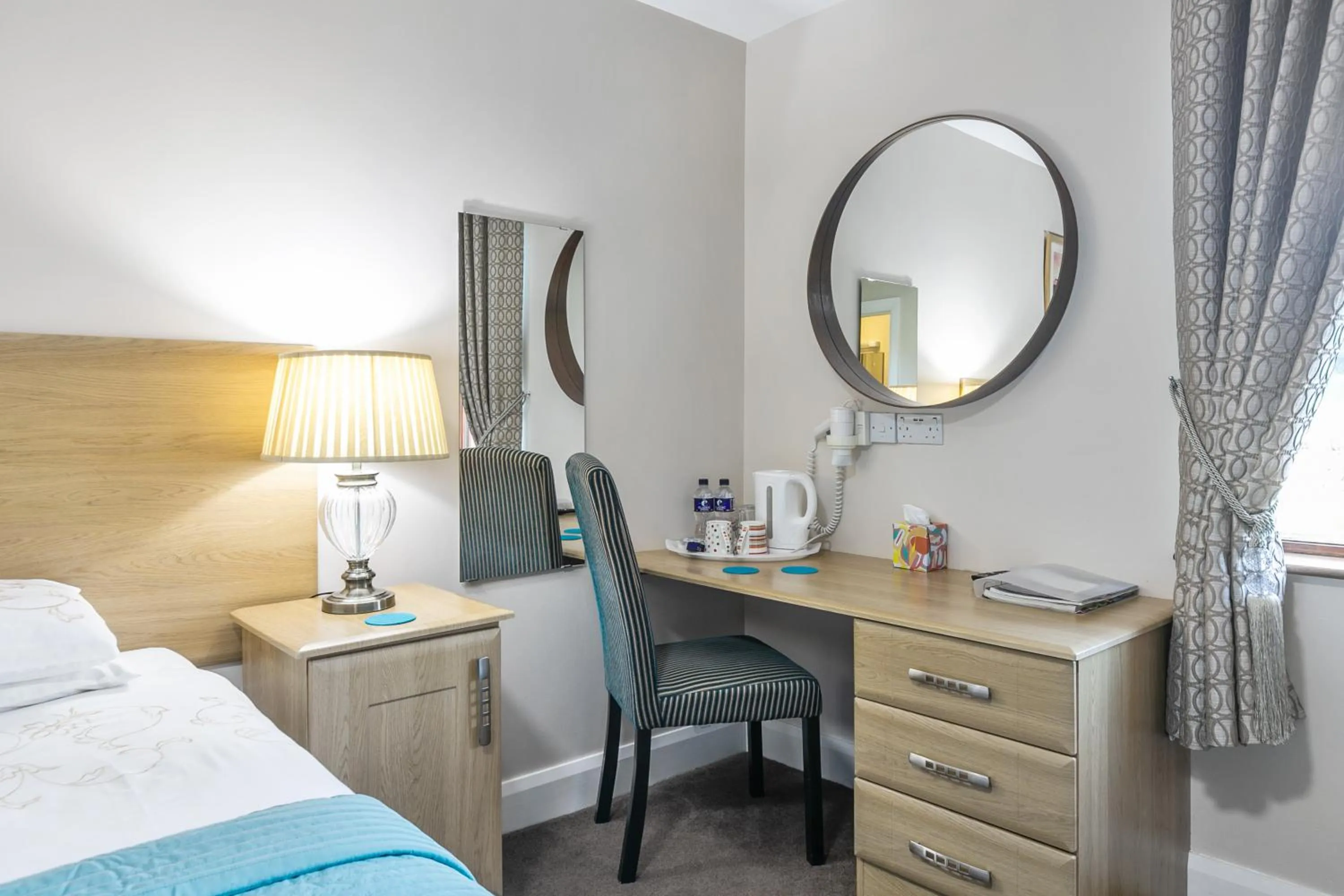 Bed in Tollyrose Country House