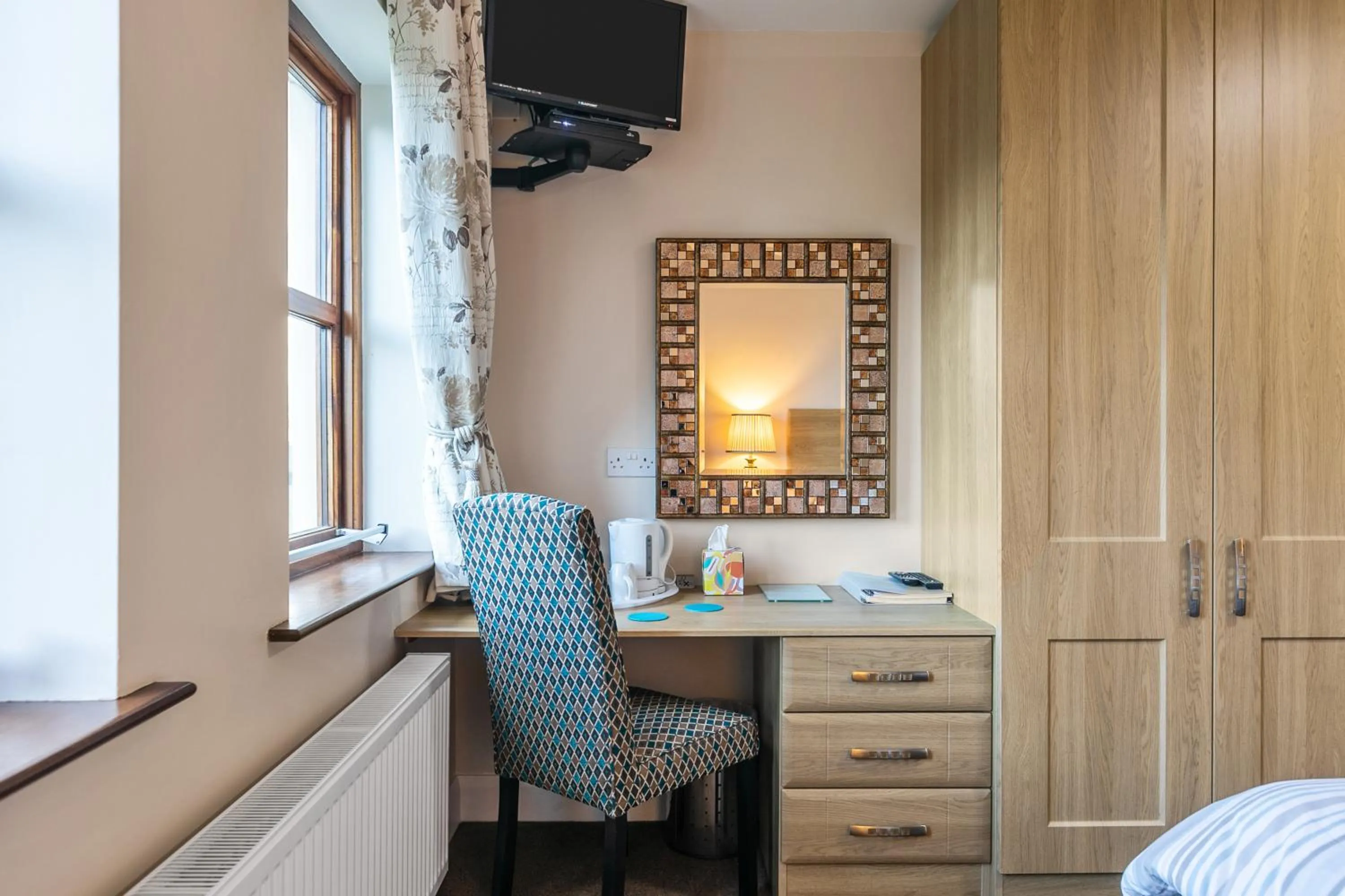 Bed in Tollyrose Country House