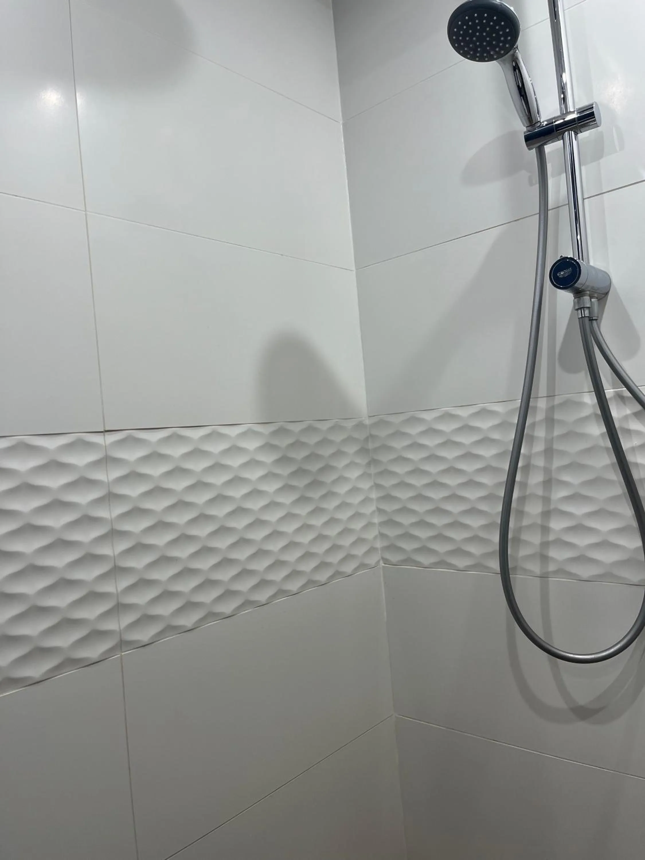 Shower in Brit Hotel La Bonne Etape