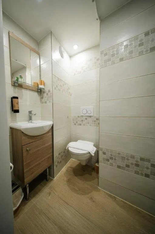 Bathroom in Brit Hotel La Bonne Etape