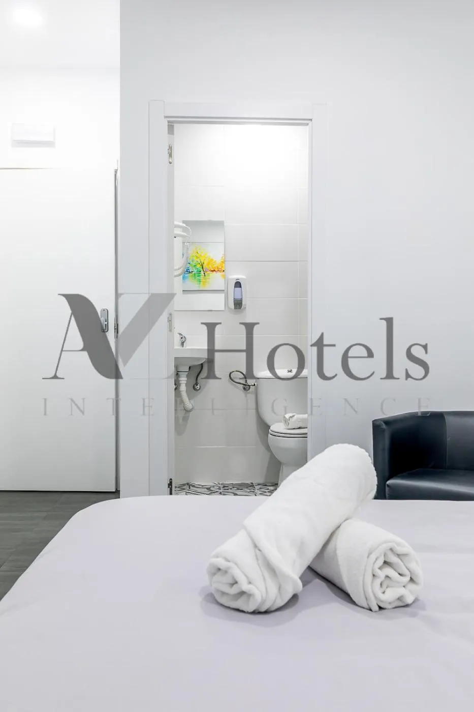 Decorative detail, Bed in AYZ Ulises - Auto check-in property