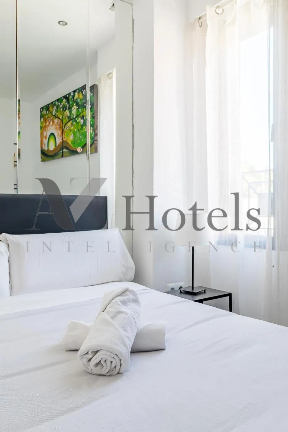 Decorative detail, Bed in AYZ Ulises - Auto check-in property