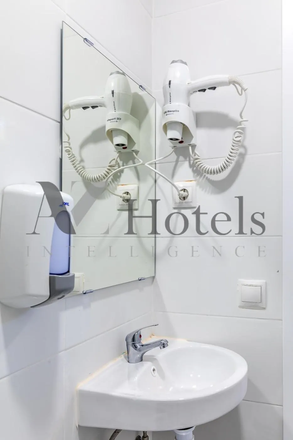 Bathroom in AYZ Ulises - Auto check-in property