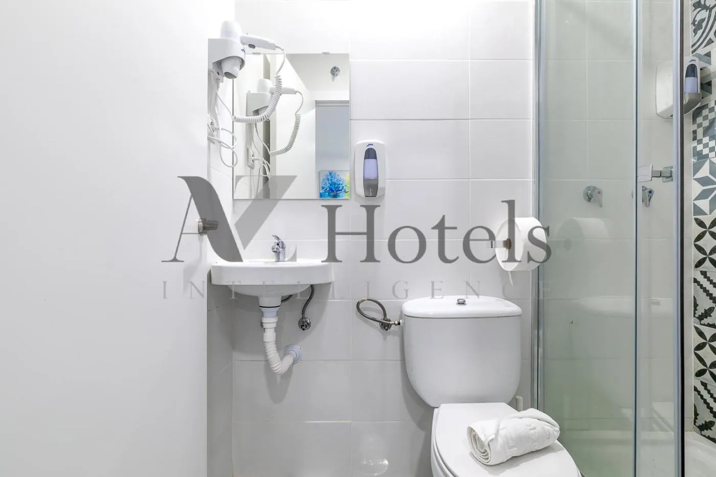 Bathroom in AYZ Ulises - Auto check-in property