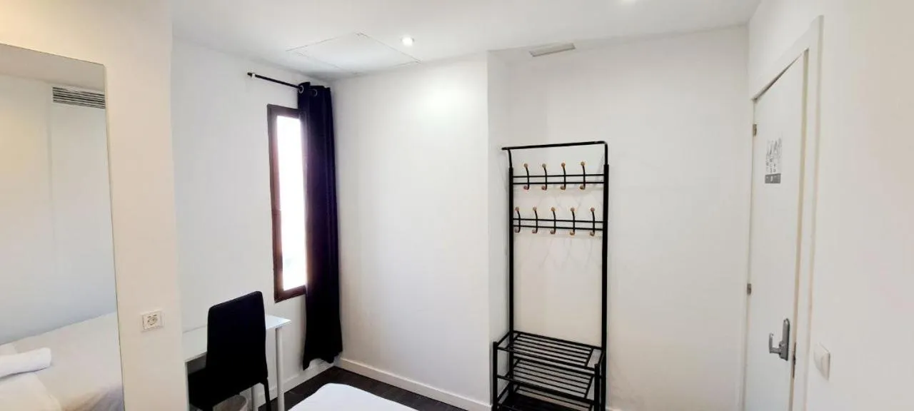 Bed in AYZ Ulises - Auto check-in property