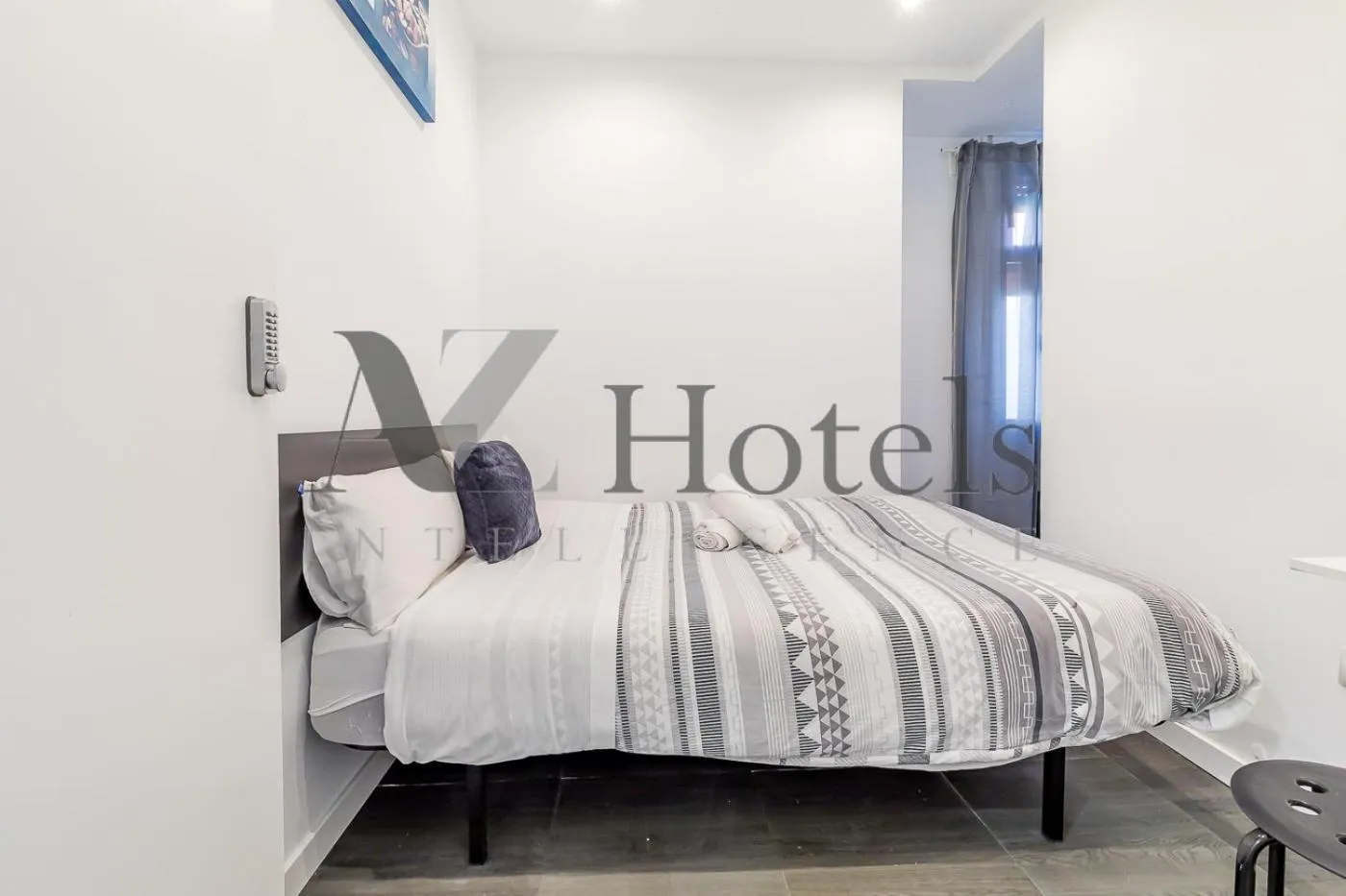 Photo of the whole room, Bed in AYZ Ulises - Auto check-in property