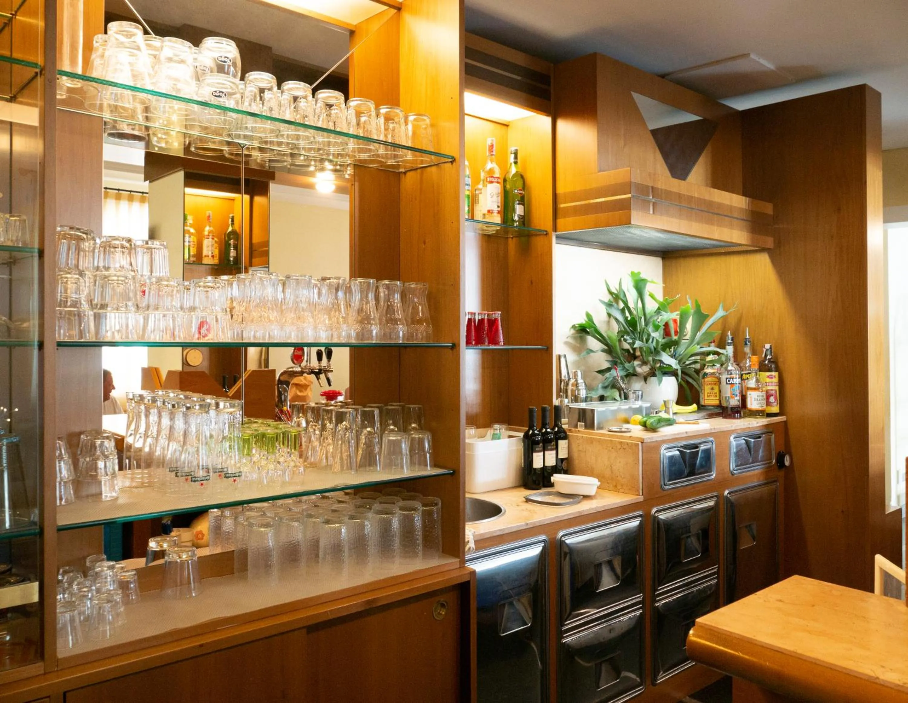 Lounge or bar in Hotel Montecarlo