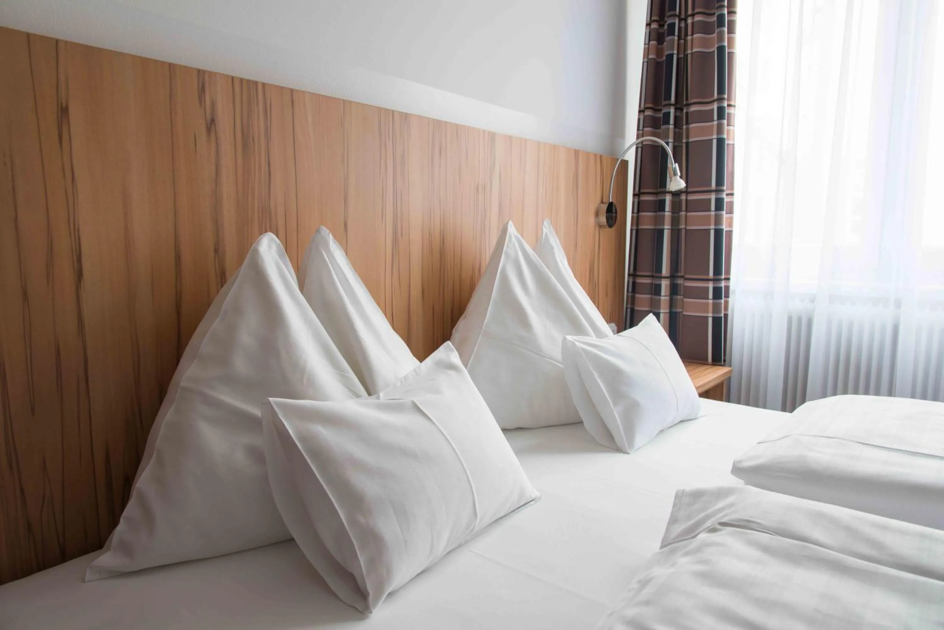 Photo of the whole room, Bed in Pension Dr. Geissler