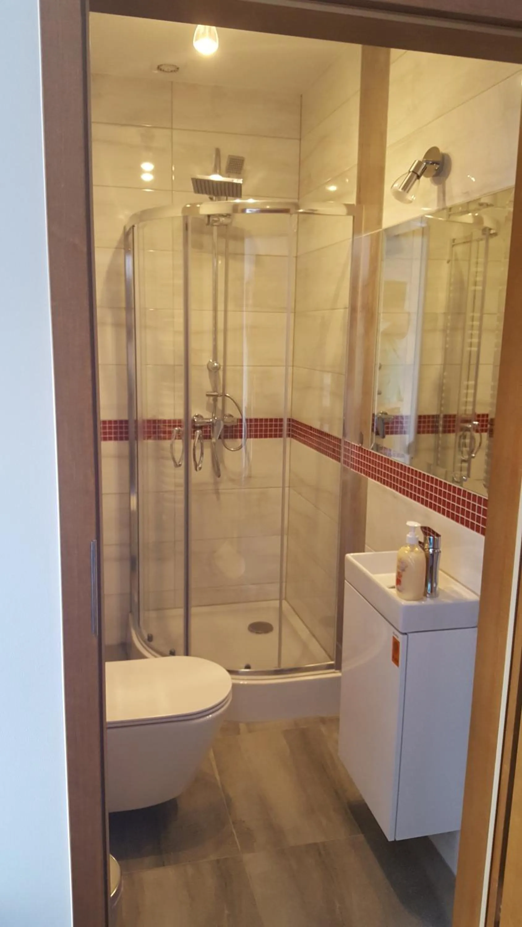 Shower in PHU Gościniec "16-tka" Katarzyna Zdrojewska