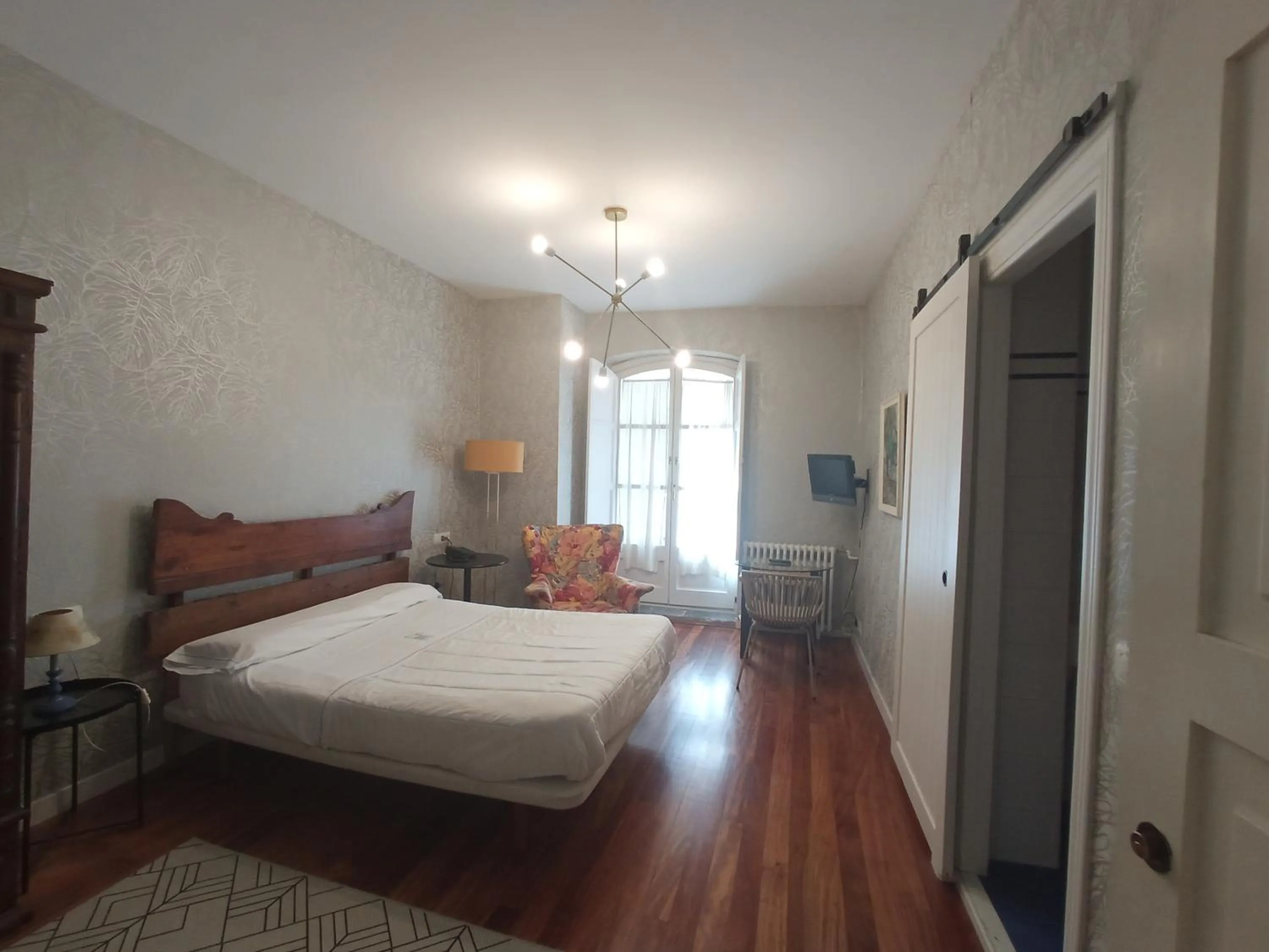 Bed in Hotel Ormazabal