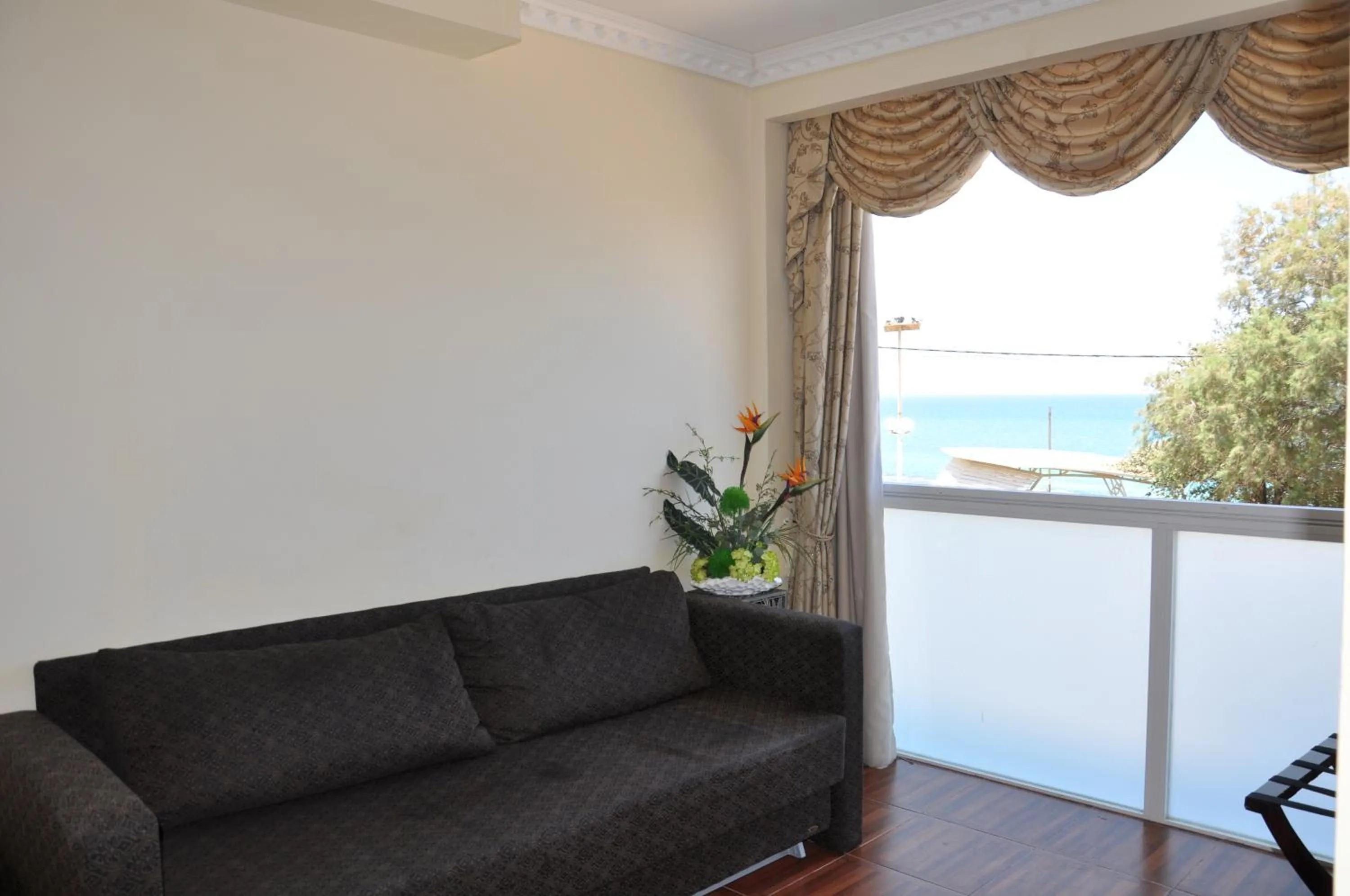 Day in Hotel Suites Bat Yam