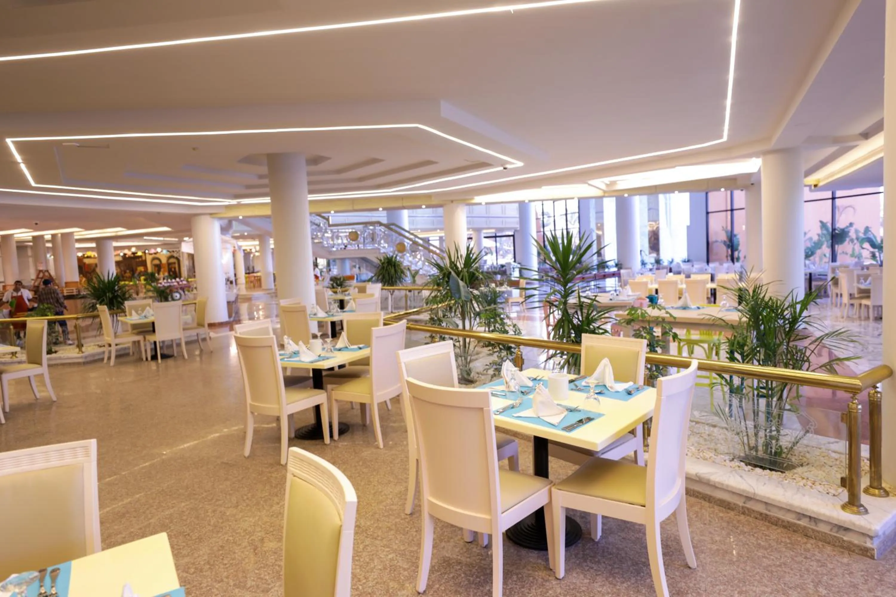 Restaurant/places to eat in Calimera Blend Paradise