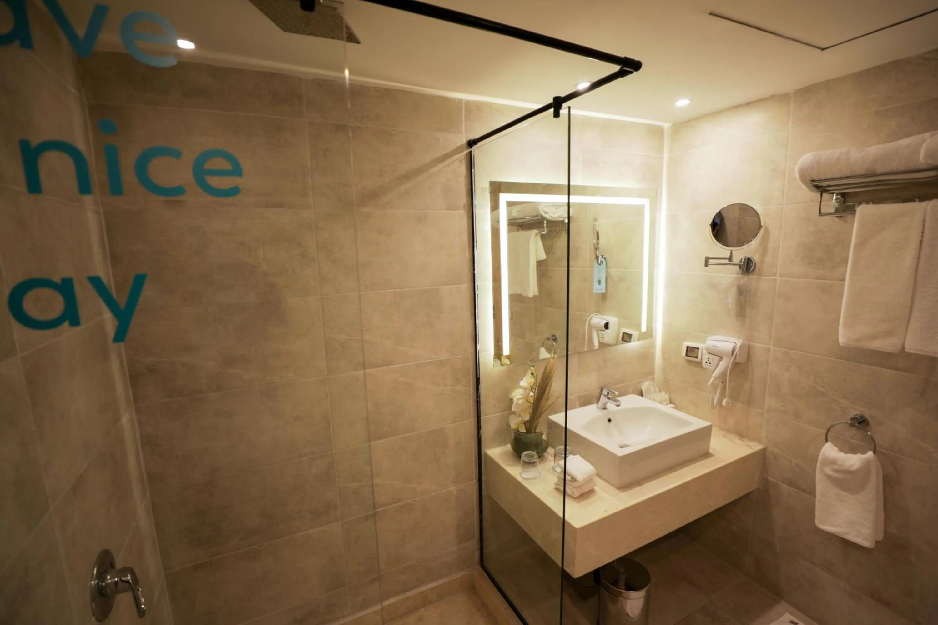 Bathroom in Calimera Blend Paradise