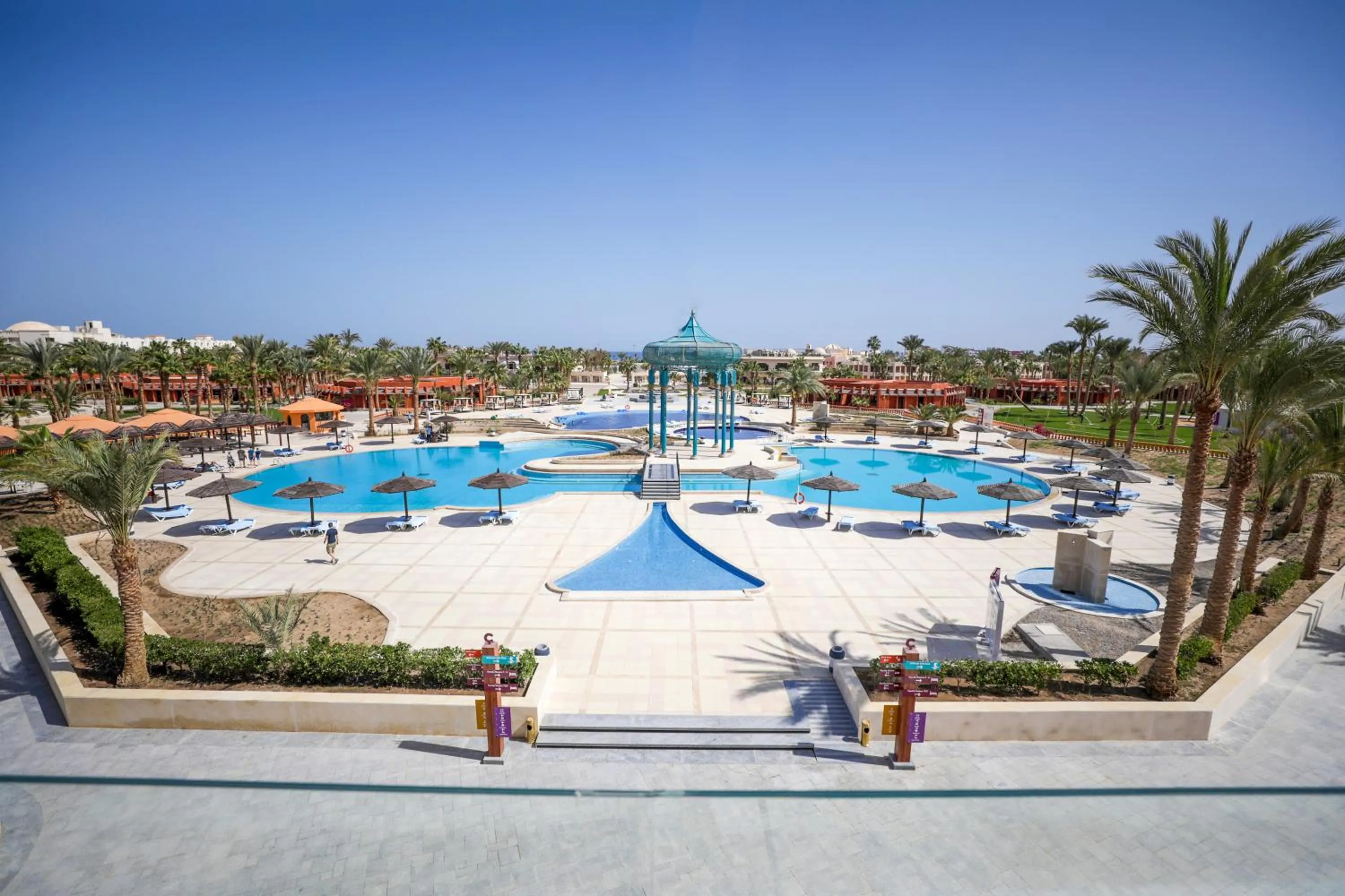 Swimming pool in Calimera Blend Paradise