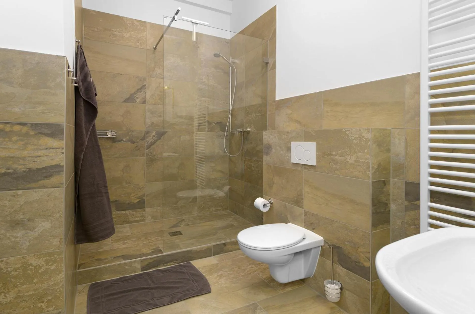 Bathroom in Herberge Hof Armada